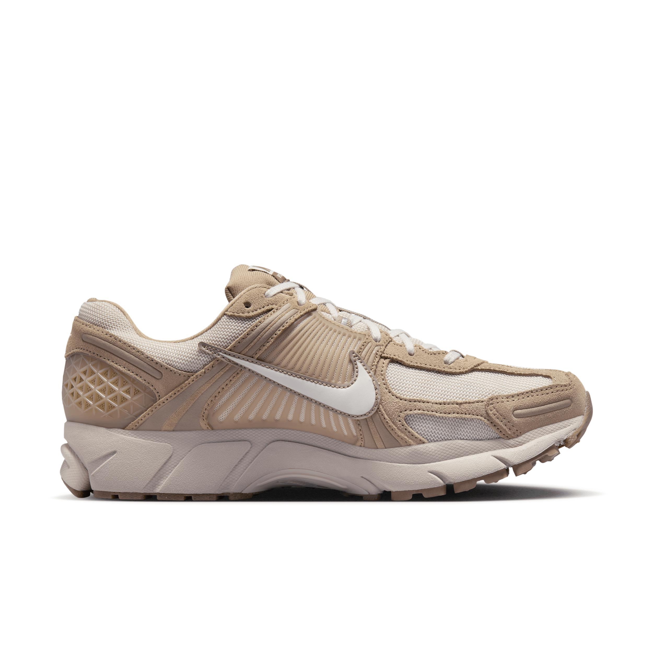 Nike Zoom Vomero 5 Men's Shoes Product Image