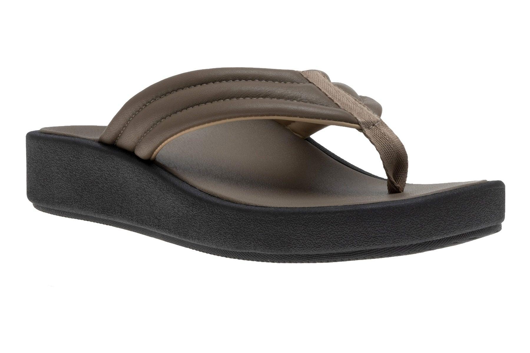 Paseo Thong Sandal Product Image