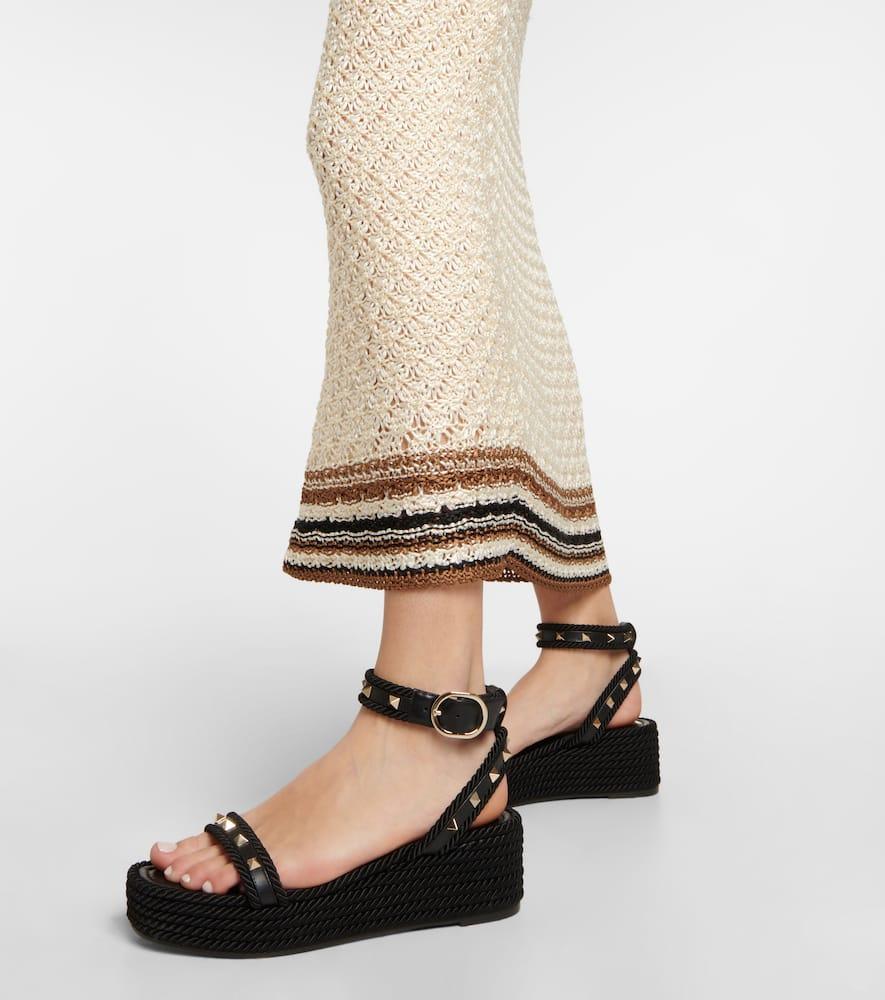 VALENTINO GARAVANI Rockstud 45mm Wedge Sandals In Black Product Image