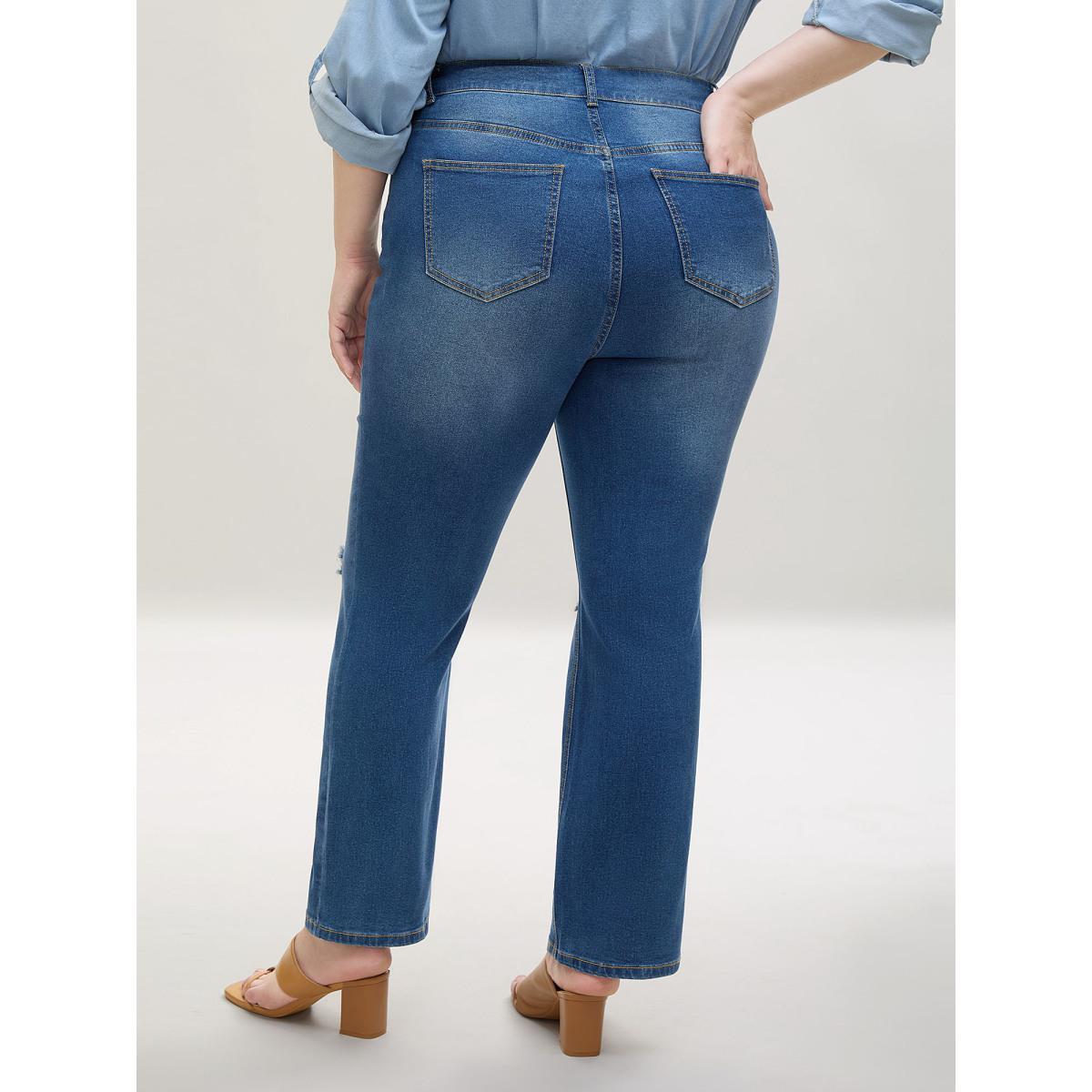 Plus Size Ripped Mid-Rise Straight-Leg Jeans Women Denimblue Casual Non Medium stretch Slanted pocket Jeans BloomChic 14/1X Product Image