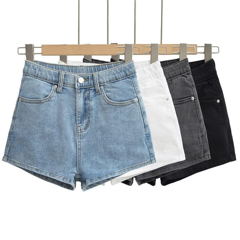 Mid Rise Washed Denim Hot Pants Product Image