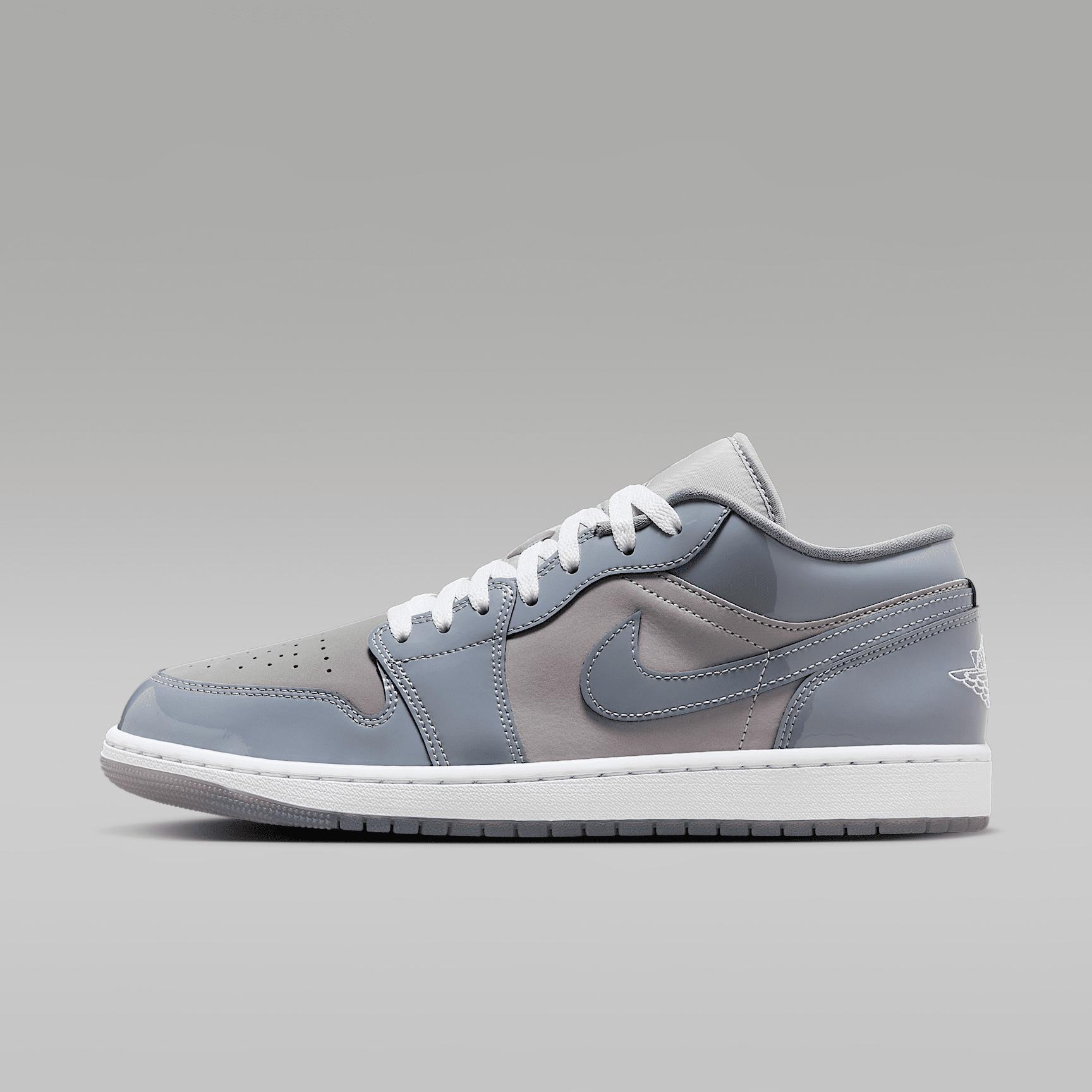 Air Jordan 1 Low SE Men's Shoes Product Image
