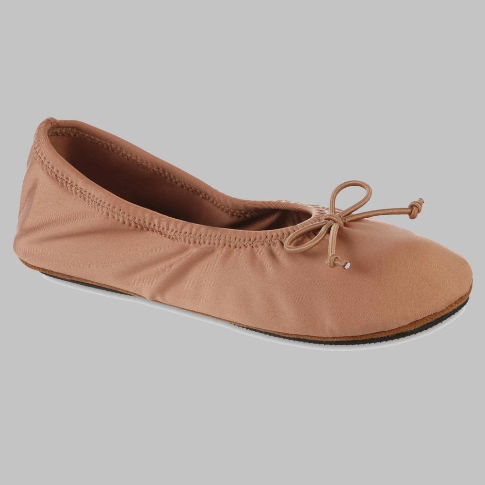 Isotoner Women's Sloan Nude Spandex Ballerina Slippers - Tobacco Brown M Product Image