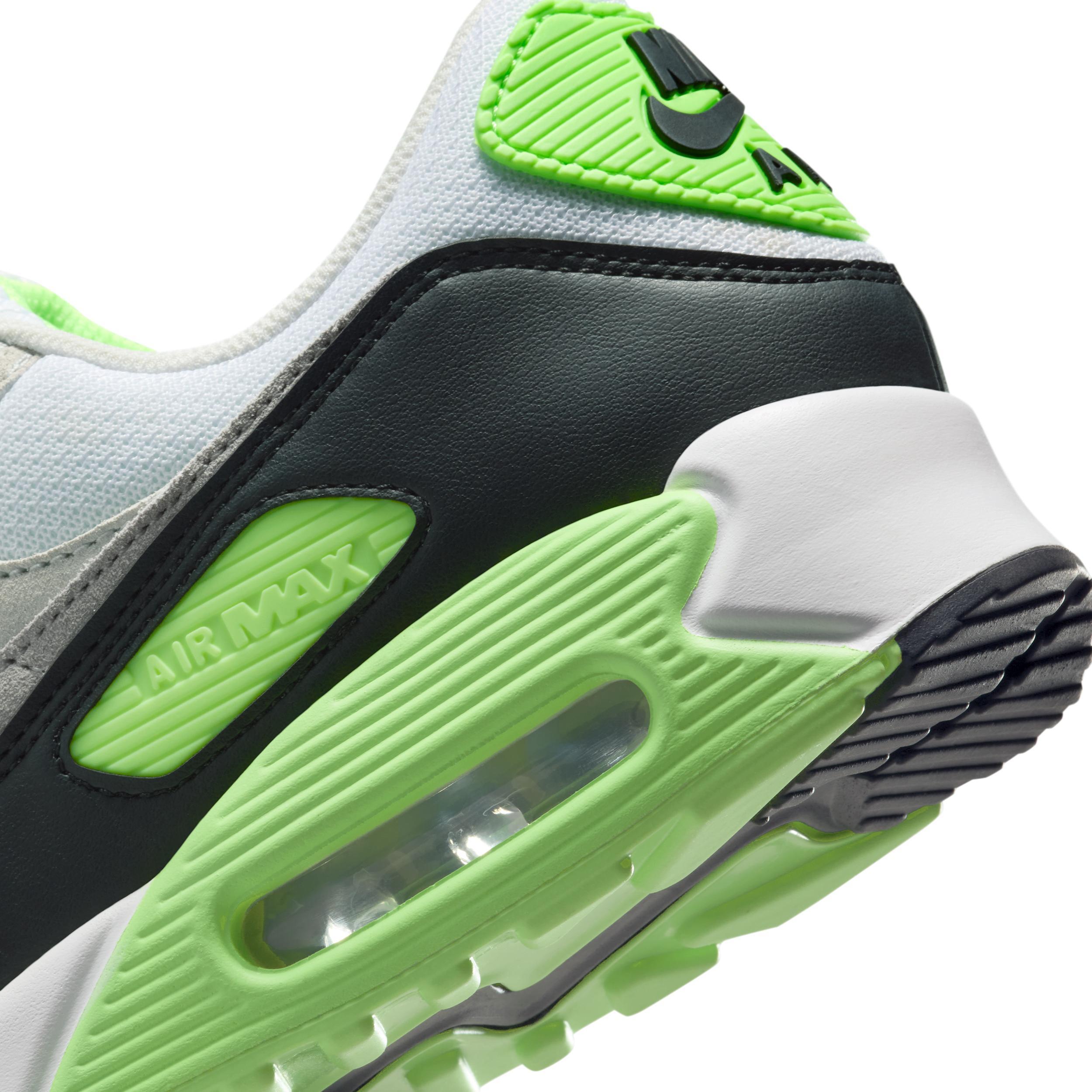 Nike Men's Air Max 90 Shoes Product Image
