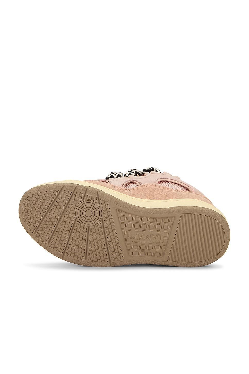 Curb Sneaker Product Image