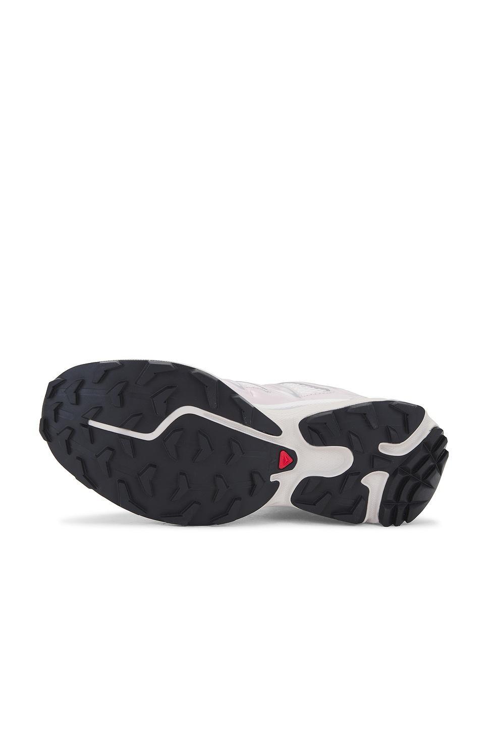 XT-6 Expanse Seasonal Sneaker Product Image