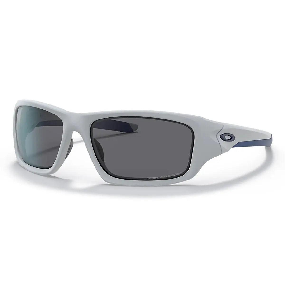 Oakley Men's Valve Polarized Sunglasses Product Image