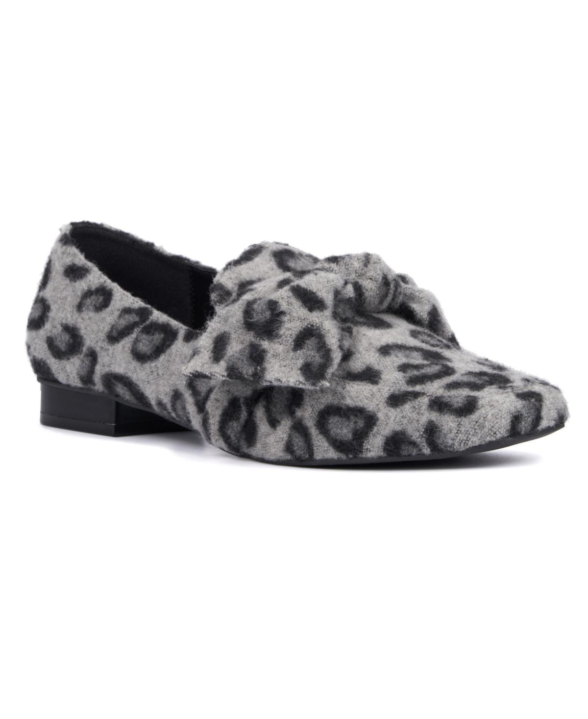 New York & Company Womens Dominca Loafer Product Image