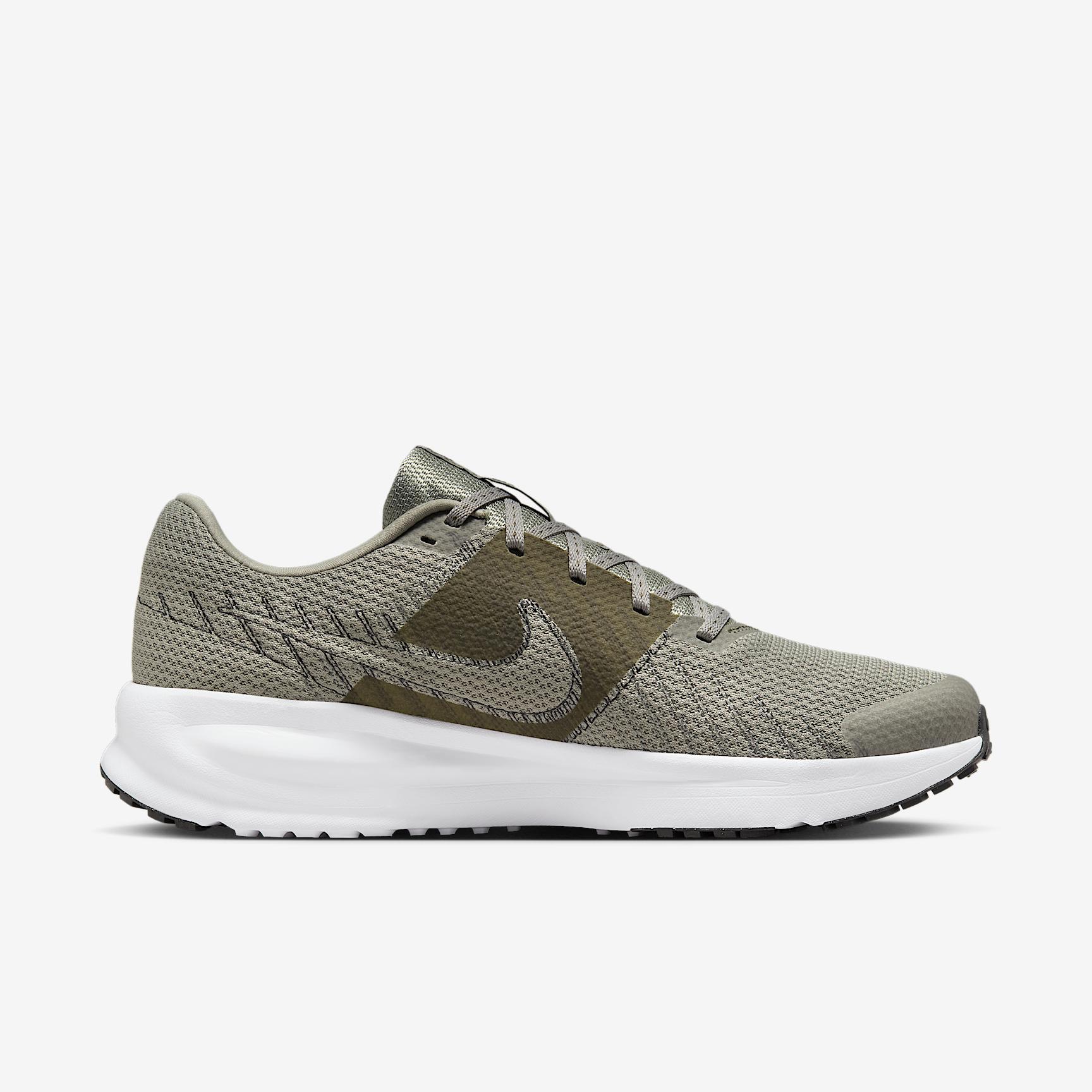 Nike Men's Run Defy Road Running Shoes Product Image
