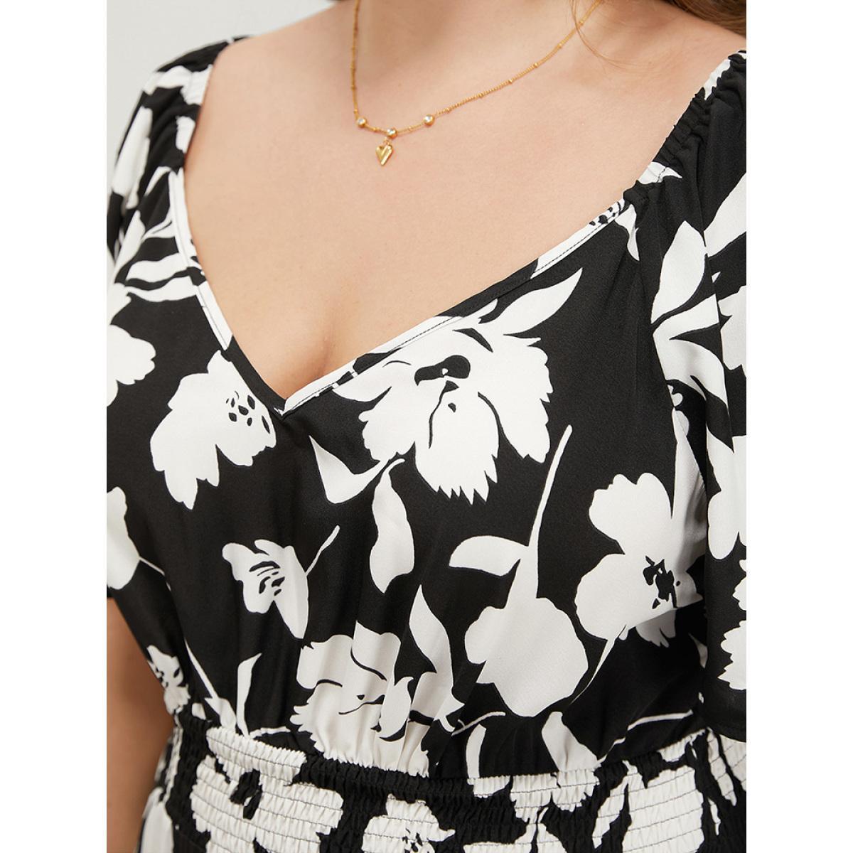 Plus Size Floral Ruffle Pocket V Neck Shirred Dress BlackFlower Women Elegant Shirred V-neck Short sleeve Curvy Midi Dress BloomChic 14-16/1X Product Image