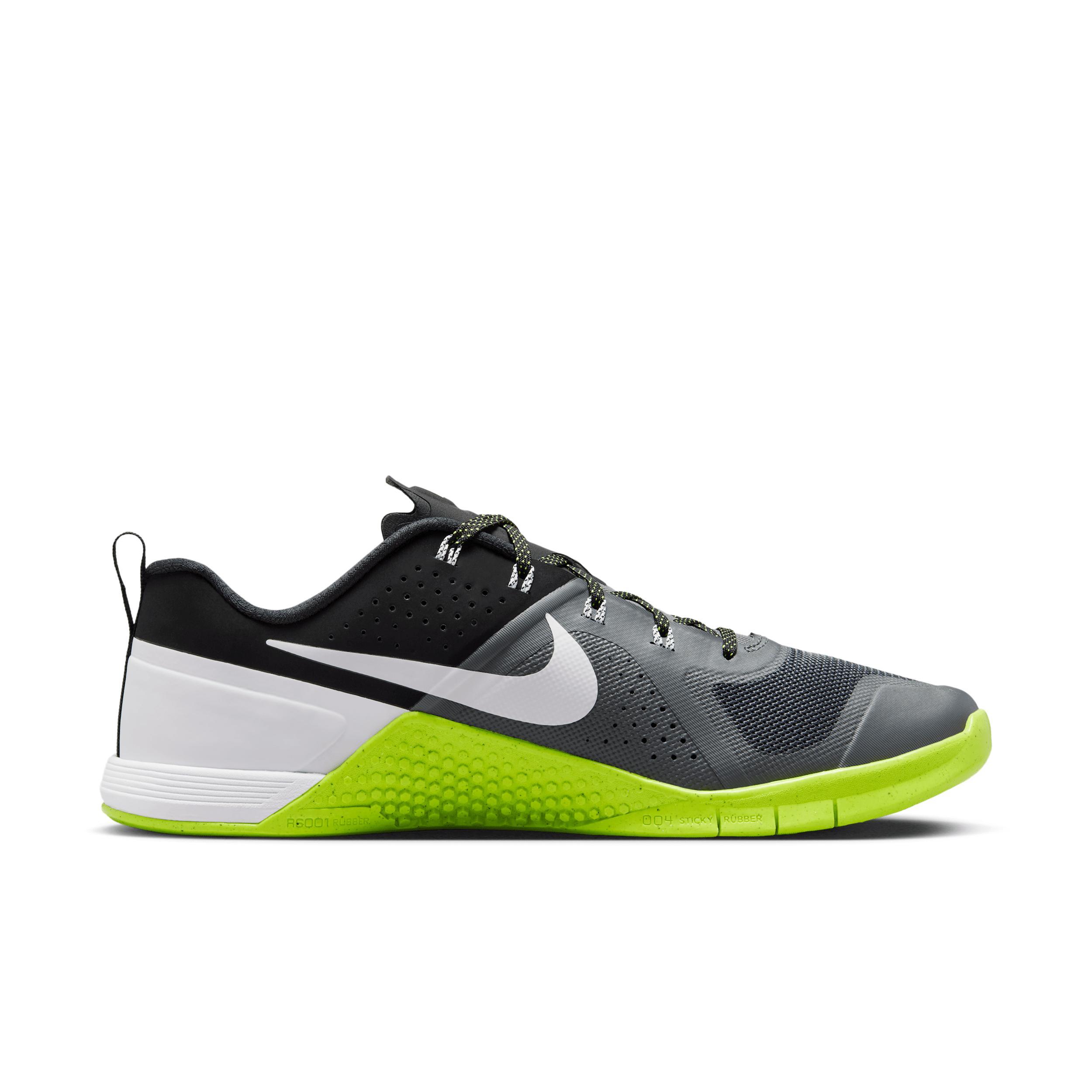 Nike Men's Metcon 1 OG Workout Shoes Product Image