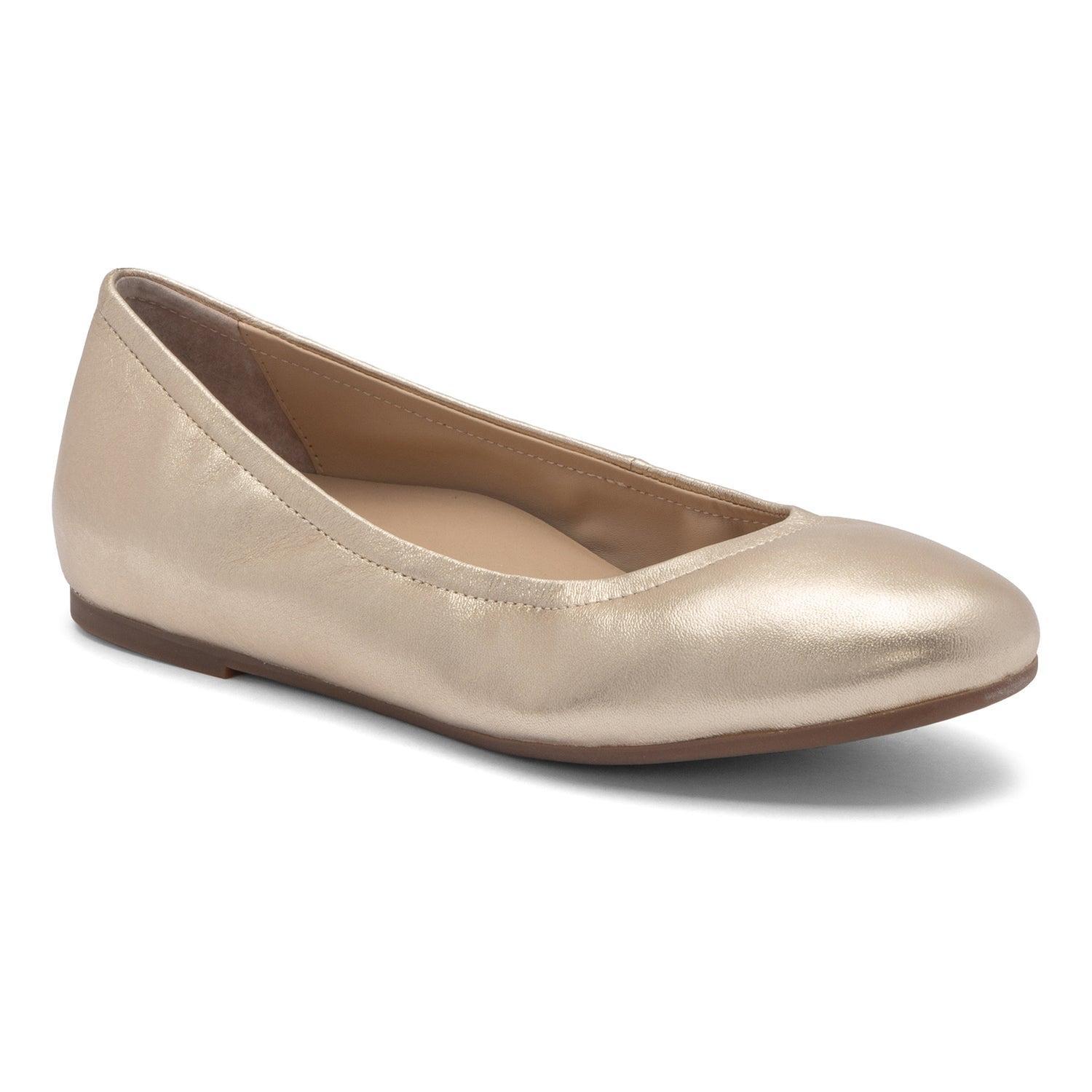 Promenade Flat Metatarsal Product Image