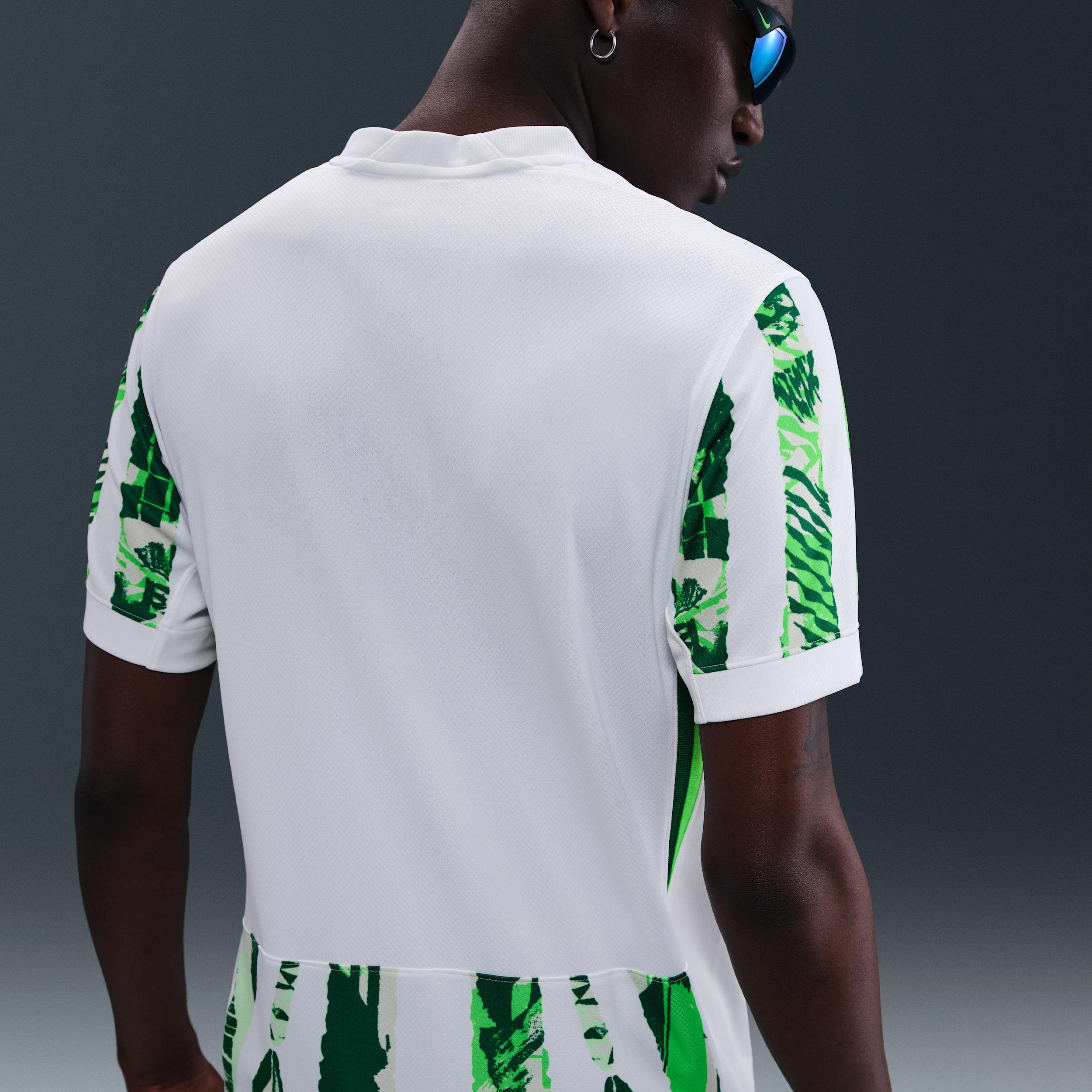 Nigeria 2025 Stadium Away (Team) Nike Men's Dri-FIT Soccer Replica Jersey Product Image
