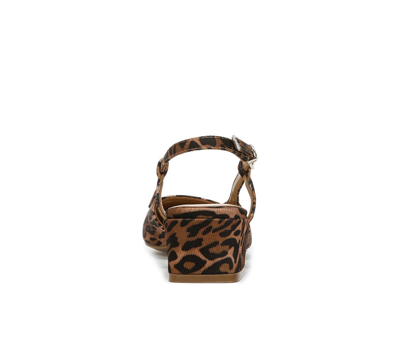 Women's Naturlizer Helena Pumps Product Image