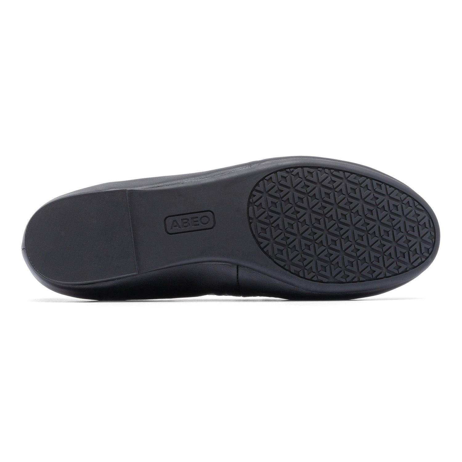 Promenade Flat Metatarsal Female Product Image