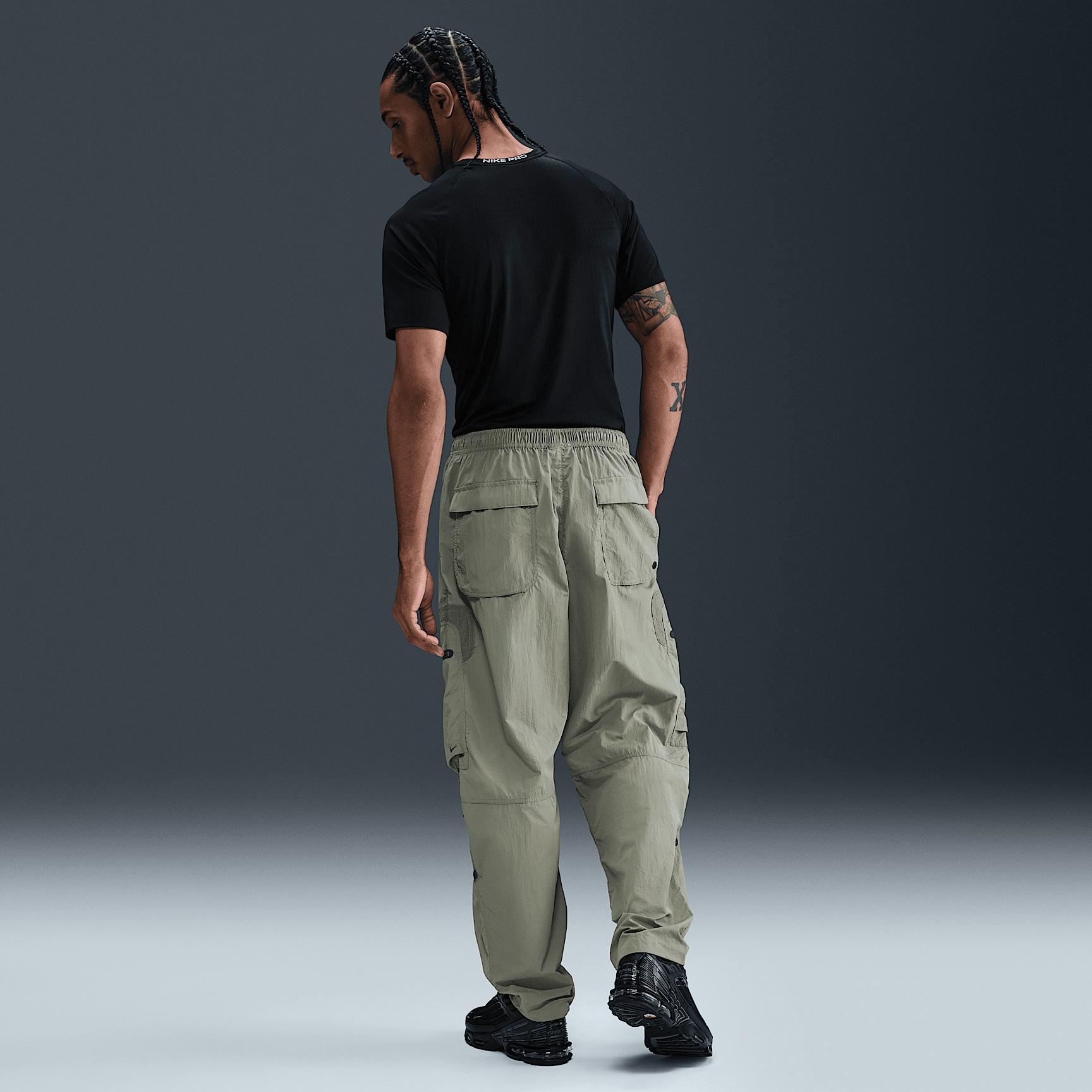 Nike Tech Men's Woven Cargo Pants Product Image