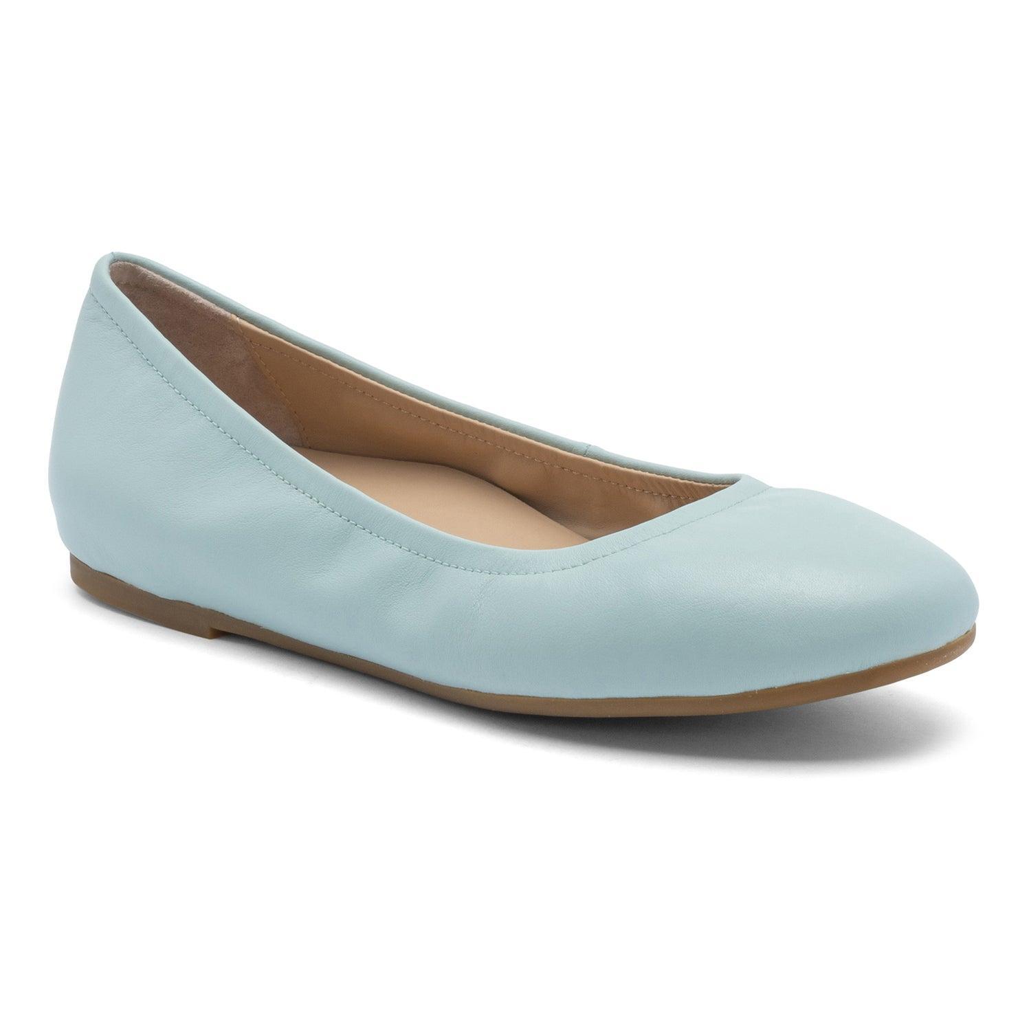 Promenade Flat Metatarsal Product Image