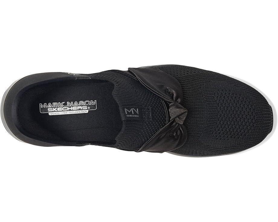 A Wedge - Crecent Hands-Free Slip-Ins Product Image