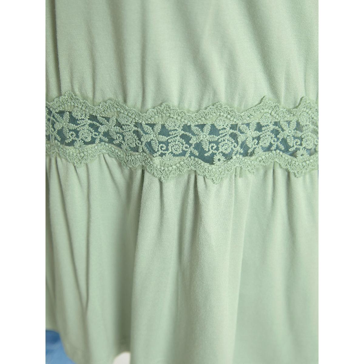 Plus Size Plain Contrast Lace Mesh Ruffle Hem Tank Top Women LightGreen Elegant Dailywear Tank Tops Camis BloomChic 14-16/1X Product Image