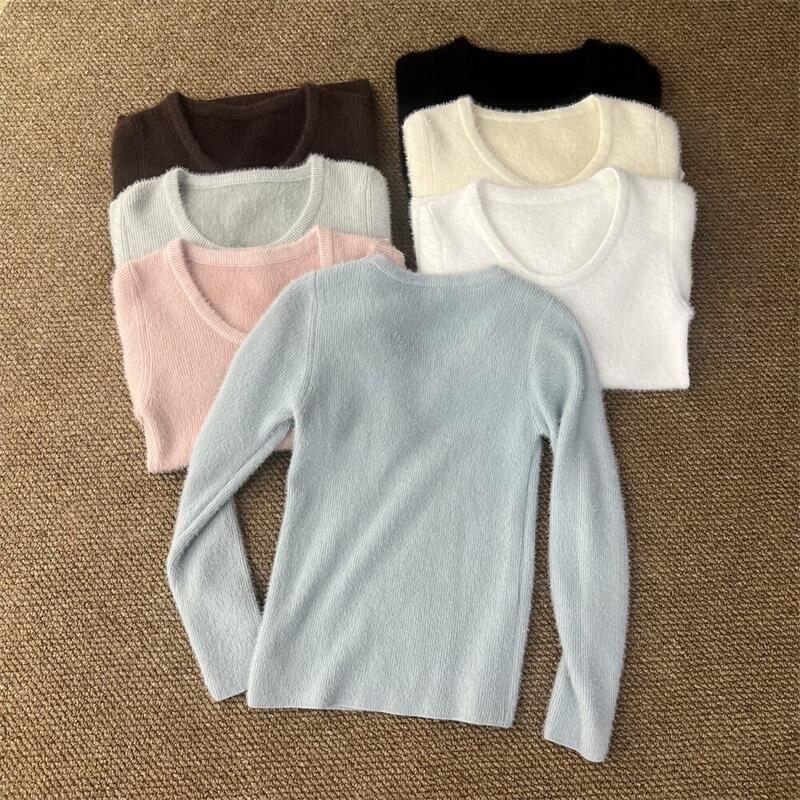 Long-Sleeve Crew Neck Plain Knit Top Product Image