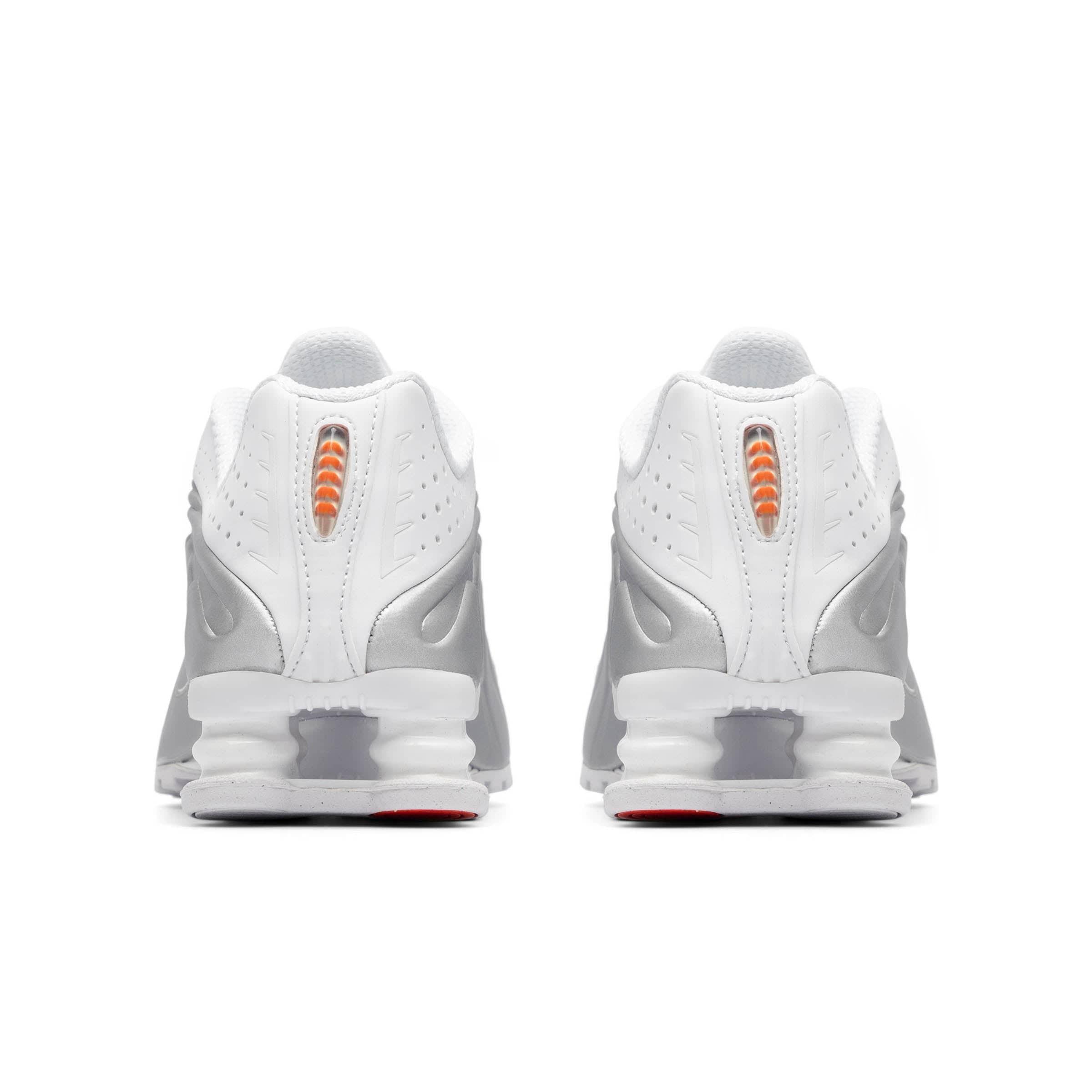 WOMEN'S SHOX R4 Product Image