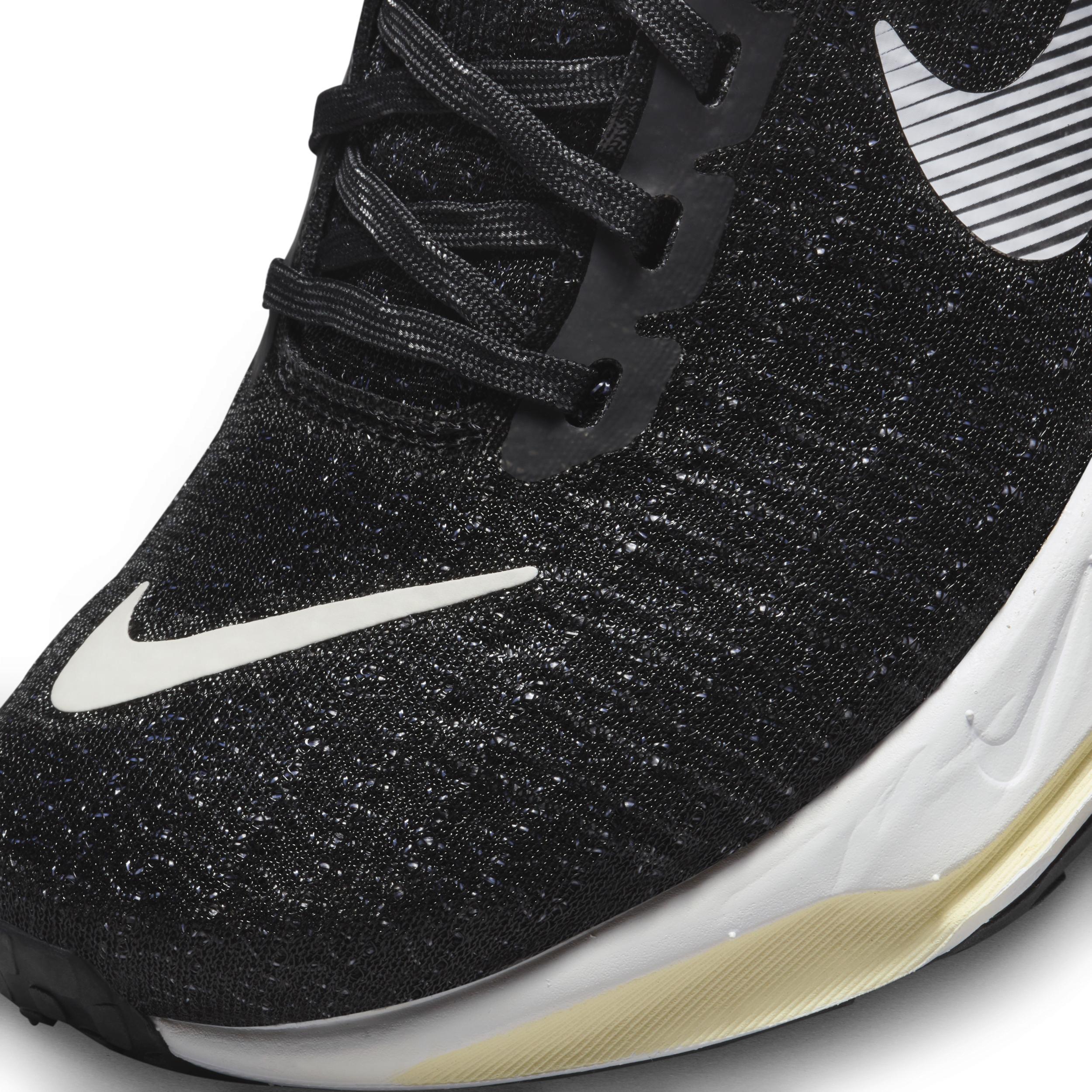 Nike Womens Invincible 3 Road Running Shoes (Extra Wide) Product Image
