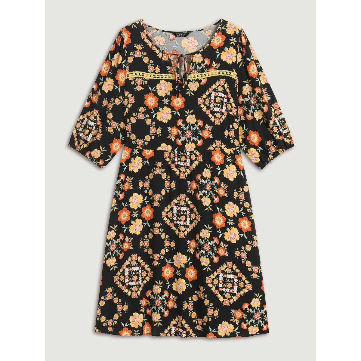 Plus Size Boho Print Waist Stretchy Midi Dress BlackFlower Women Notched collar Half Sleeve Curvy BloomChic 30/6X Product Image