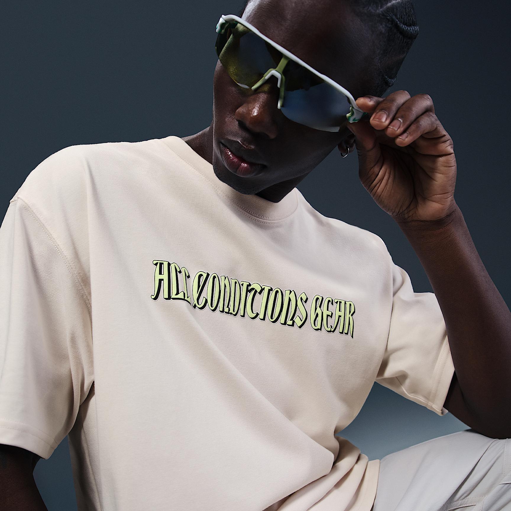 Nike ACG Men's Dri-FIT T-Shirt Product Image