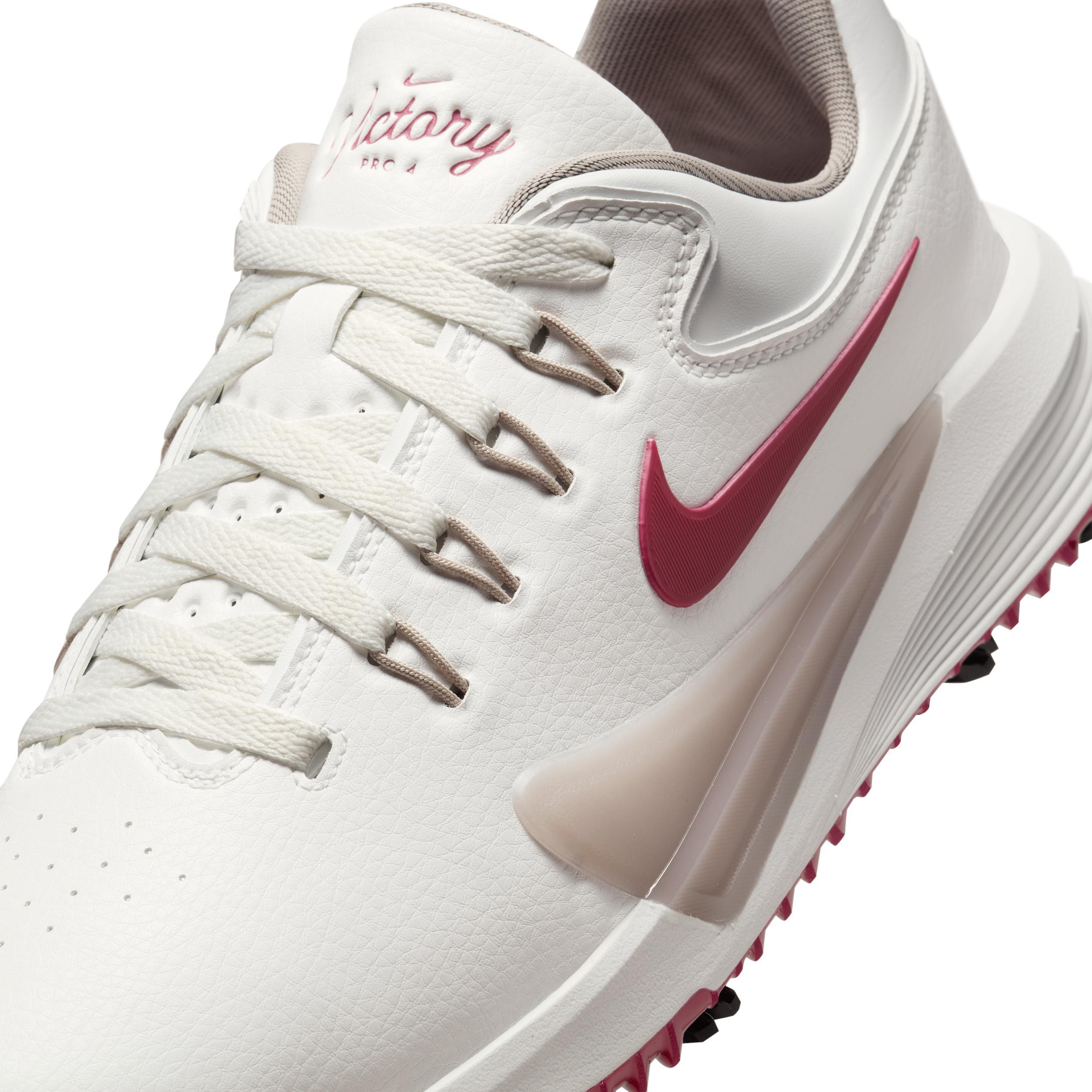 Nike Men's Victory Pro 4 Golf Shoes Product Image