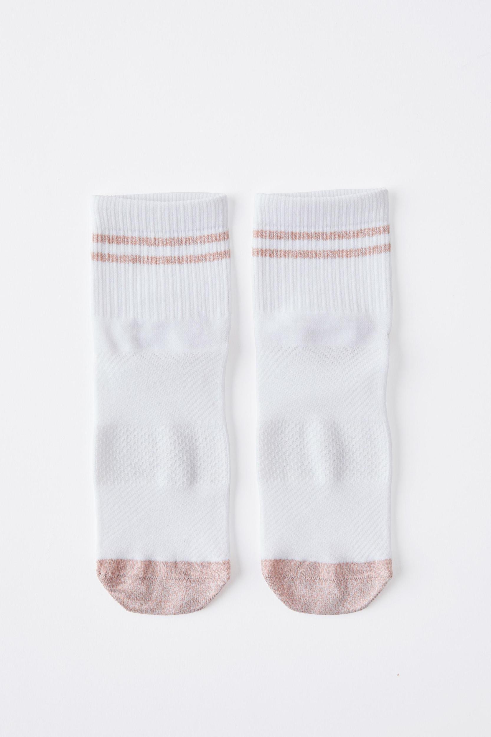 Performance Mid Crew Running Sock Product Image