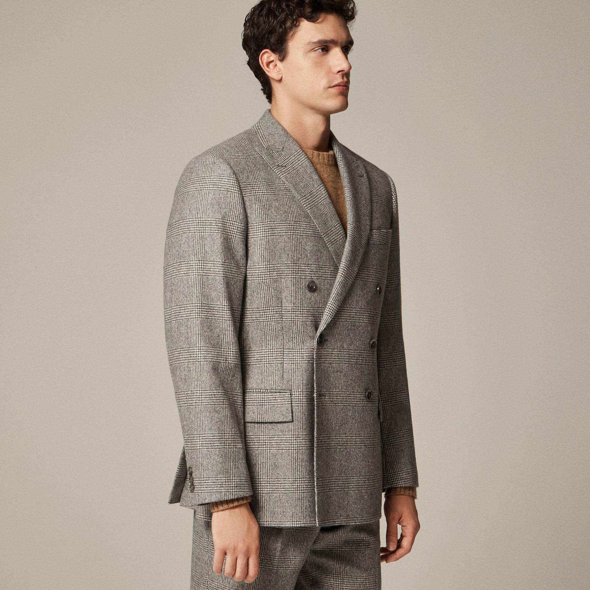 Kenmare Relaxed-fit double-breasted suit jacket in Scottish lambswool flannel Product Image