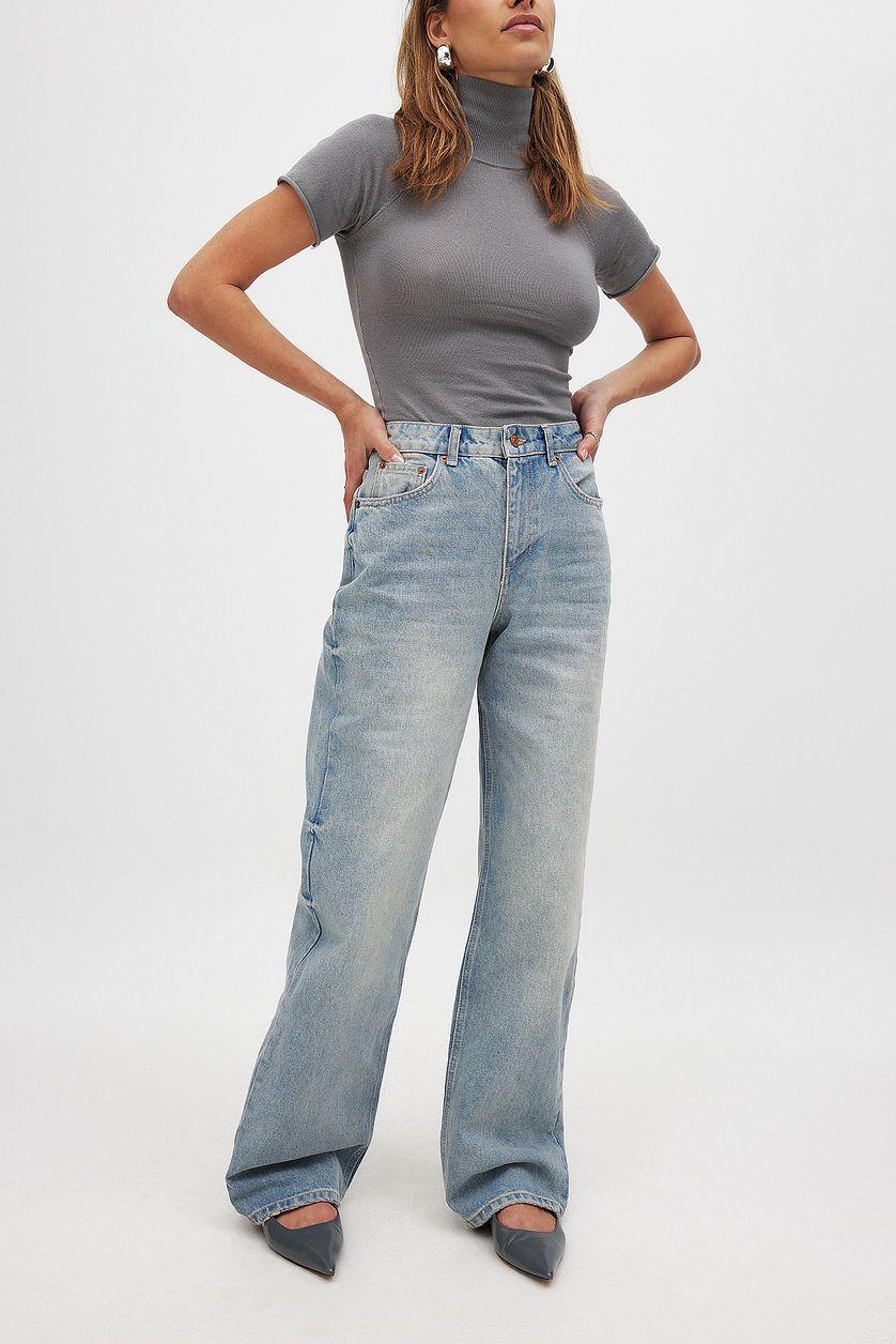 Straight Mid Waist Jeans Product Image