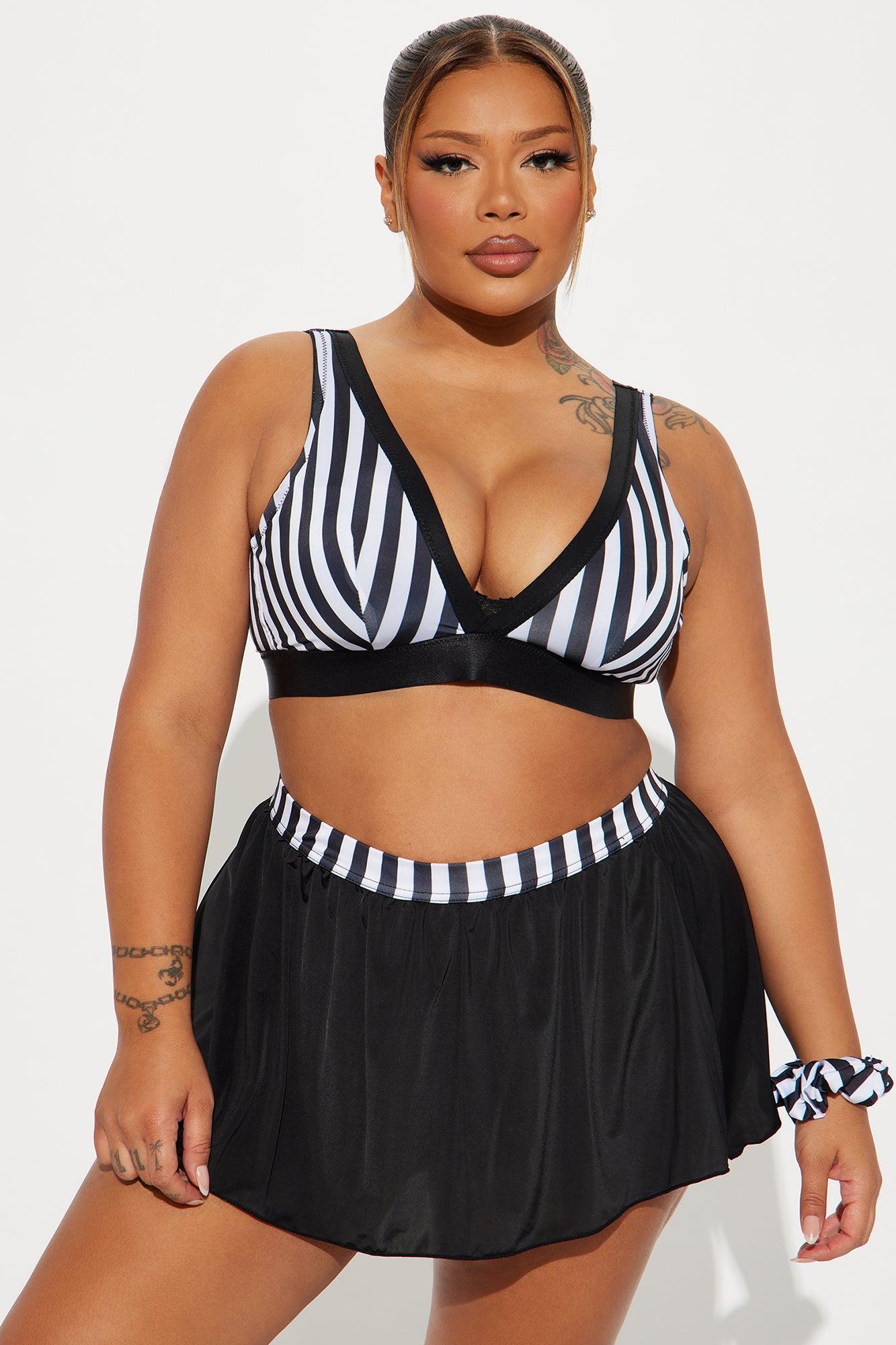 In Your Court 3 Piece Bedroom Costume - Black/White Product Image