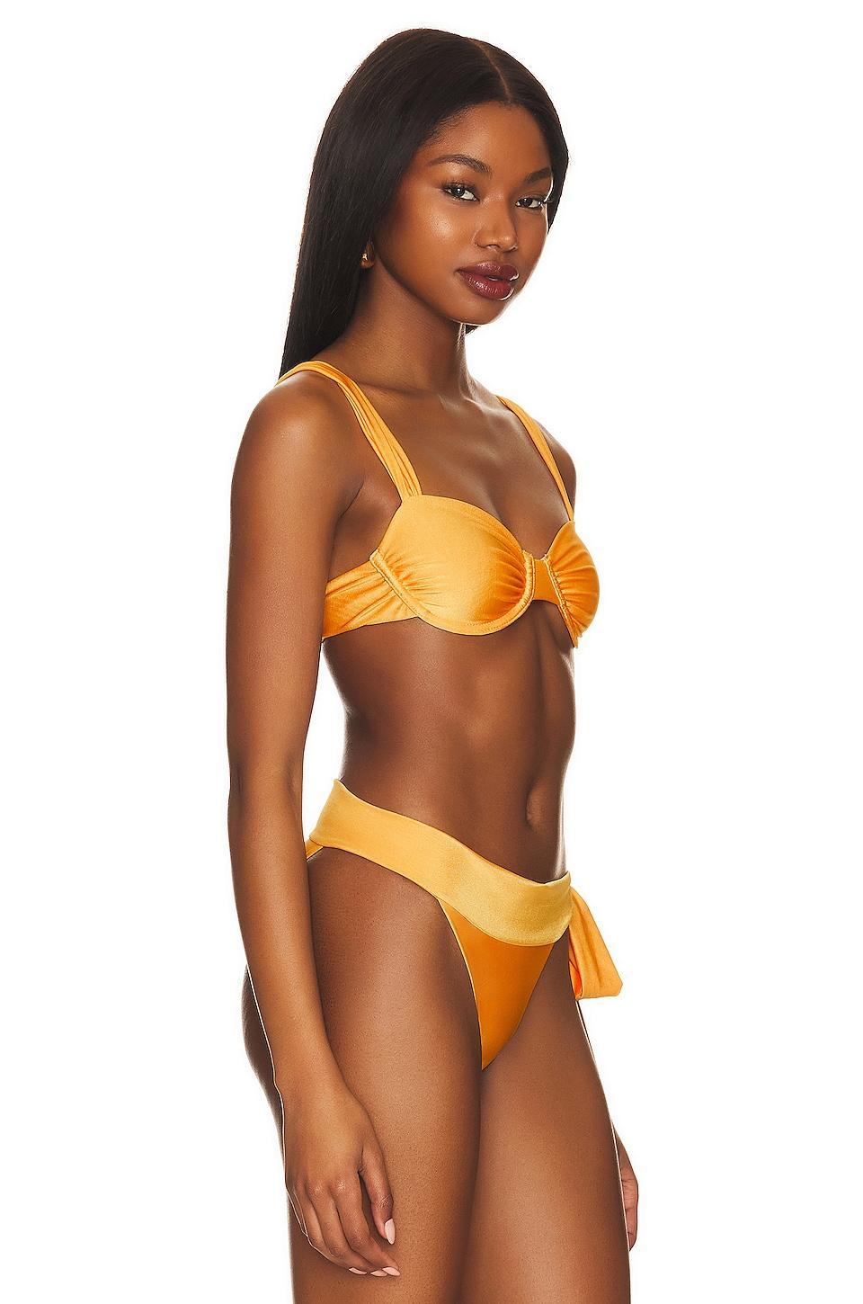 Famke Top Tularosa Product Image