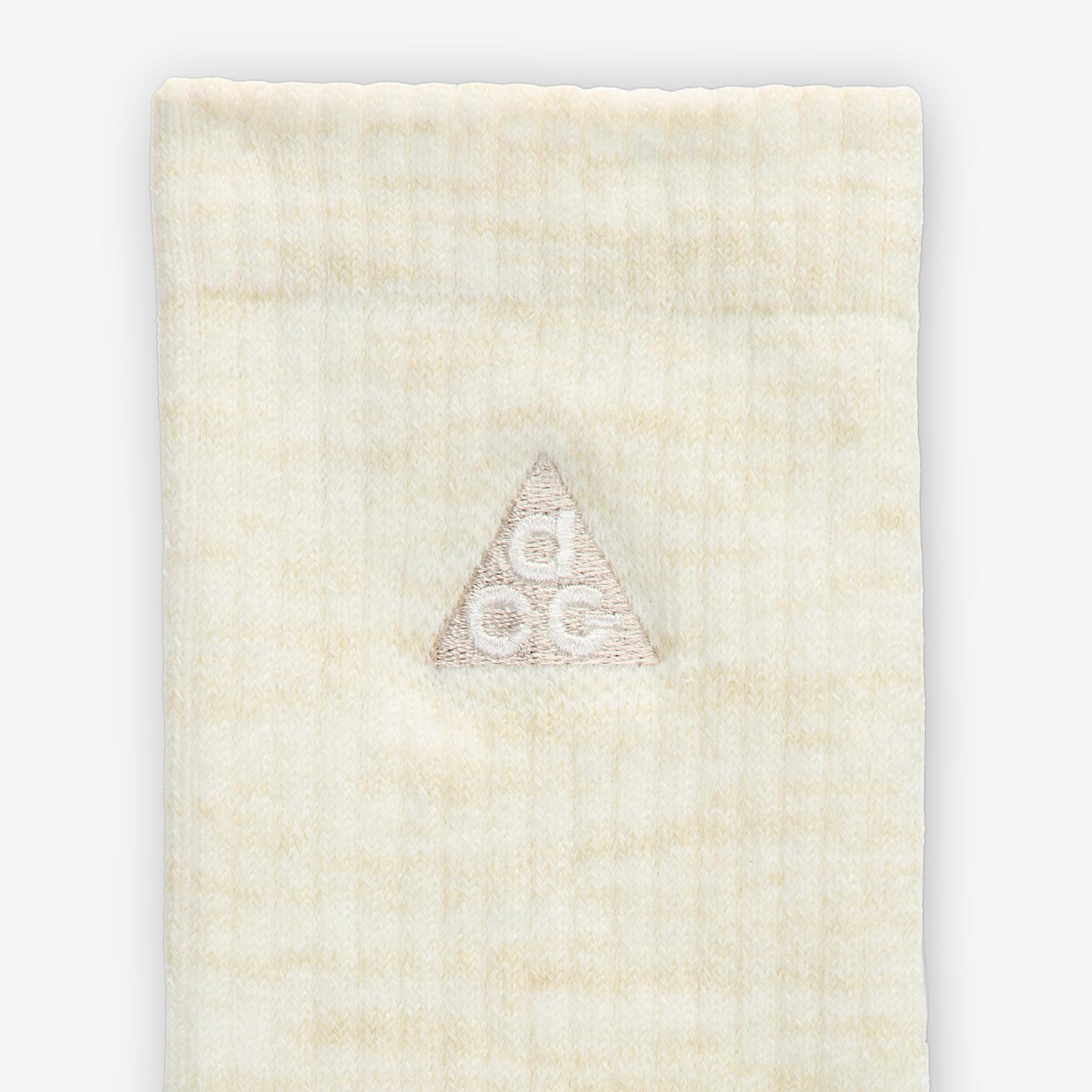Nike ACG Everyday Cushioned Crew Socks (1 Pair) Product Image