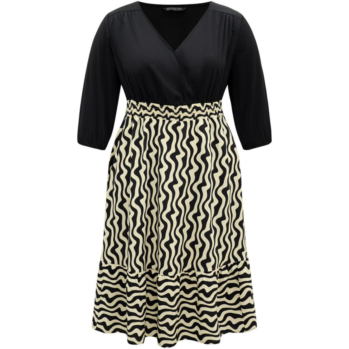 Plus Size Geometric Twill Patchwork Shirred Elastic Waist Dress Black Women Office Elastic cuffs V-neck Elbow-length sleeve Curvy Midi Dress BloomChic 26/4X Product Image