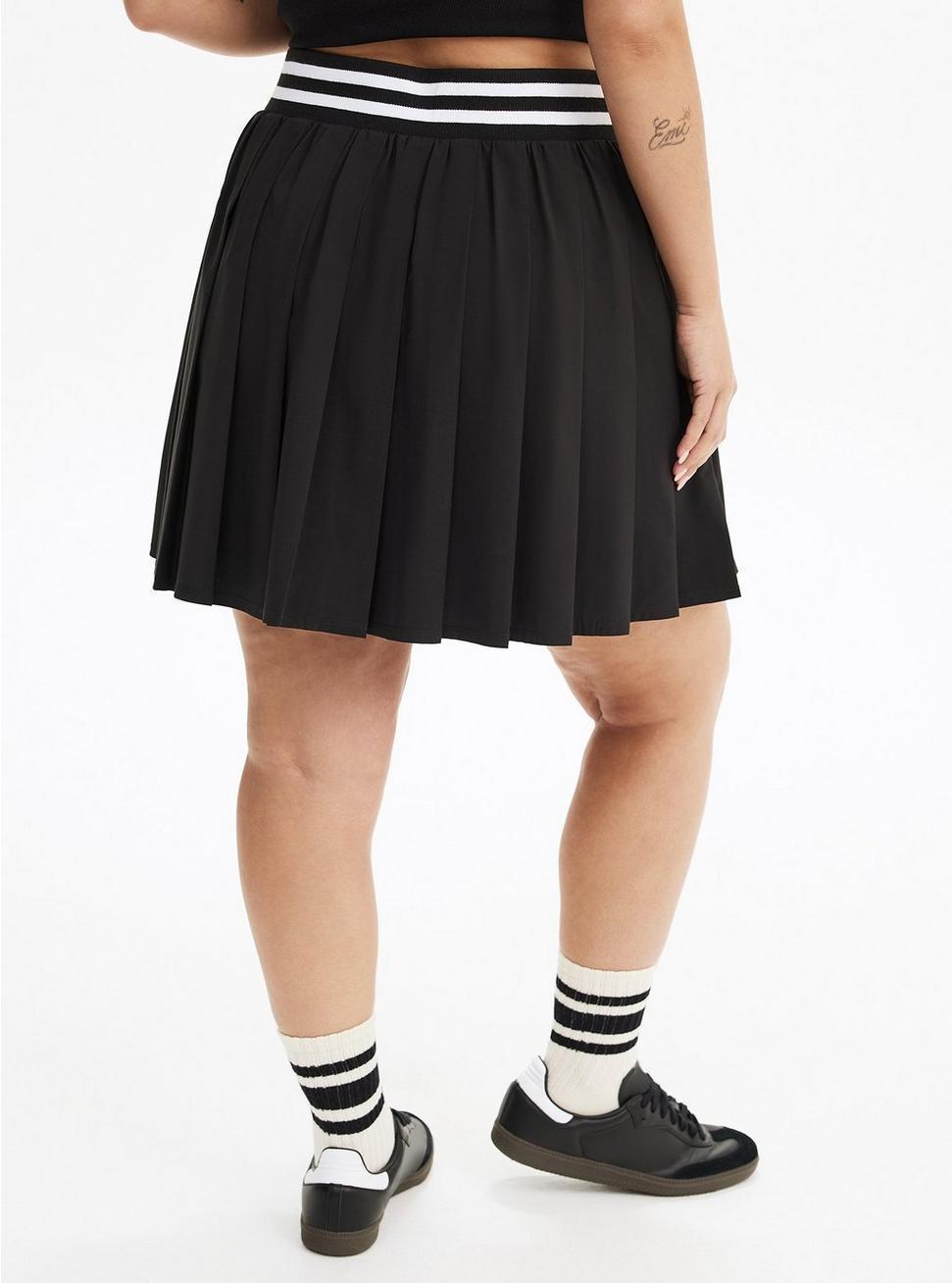 Pleated Active Skirt With Bike Short Product Image