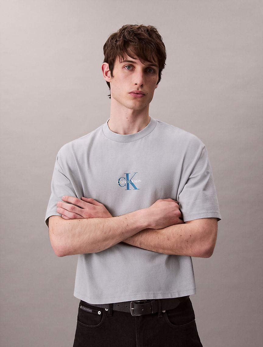 Monogram Logo 90s Fit T-Shirt  Product Image