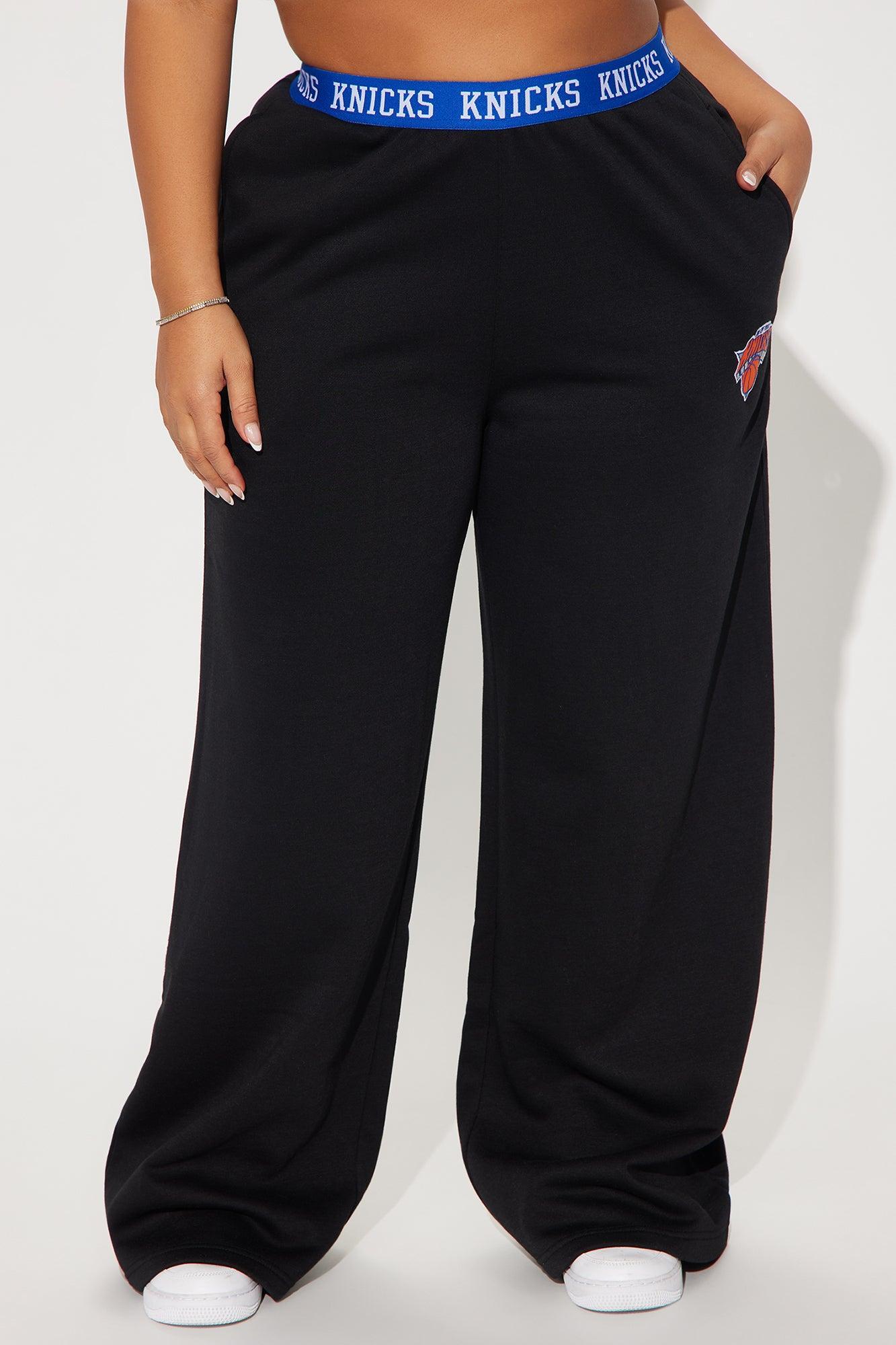 Knicks Free Throw Wide Leg Pant - Black Product Image