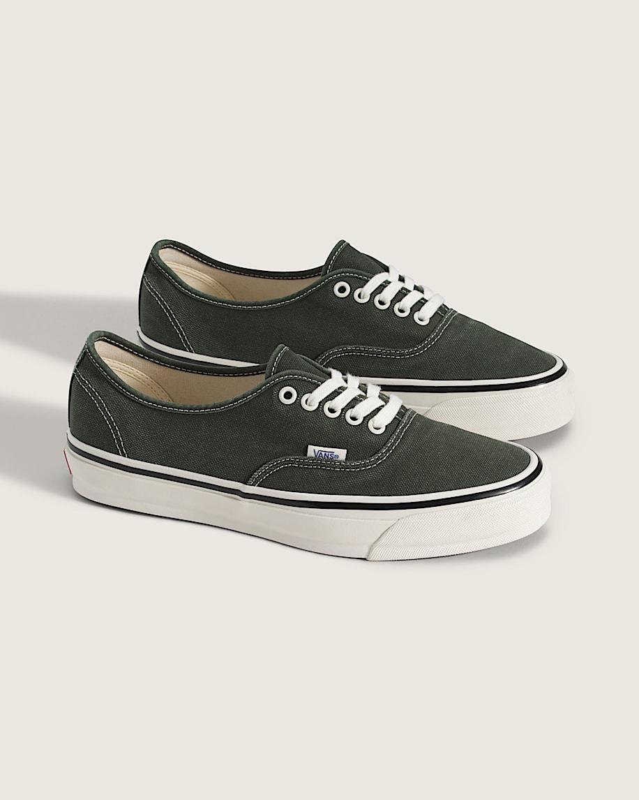 Premium Authentic Shoe in Kelp Green| Vans US Product Image