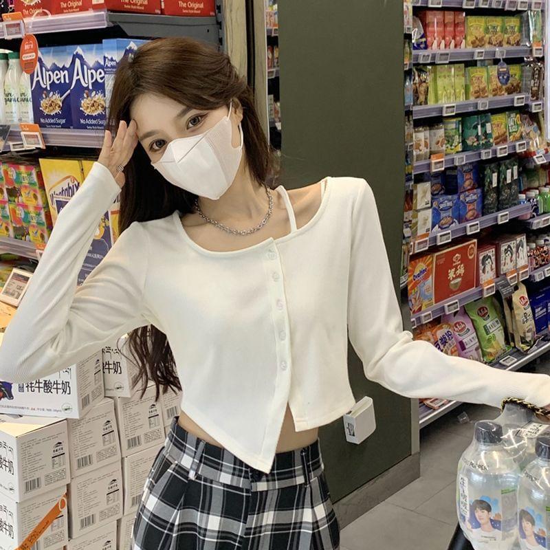 Long-Sleeve Boatneck Asymmetrical Plain Crop Top Product Image
