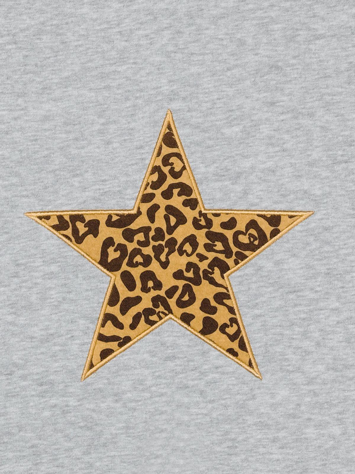 Aelfric Eden Leopard Star Graphic Hoodie Product Image