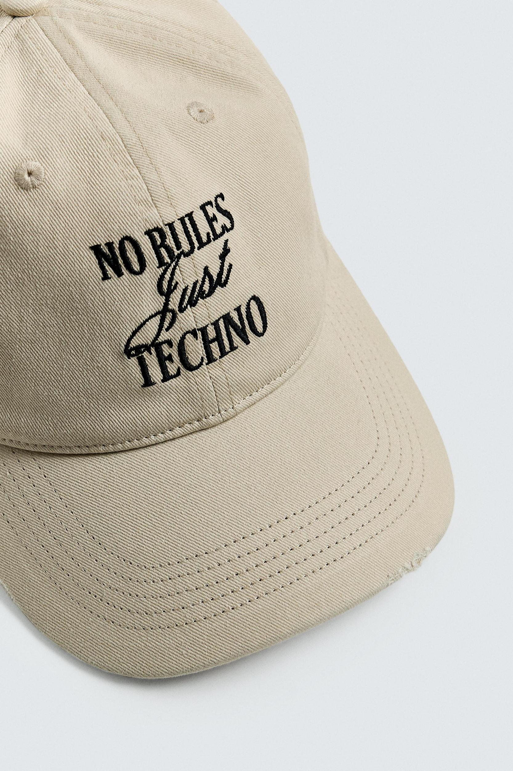 EMBROIDERED WASHED CAP Product Image