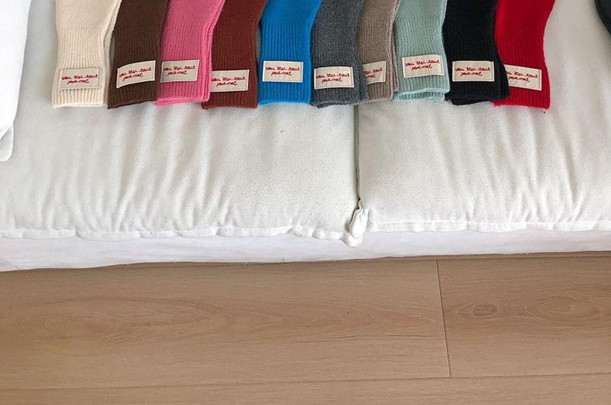 Lettering Applique Touchscreen Knit Gloves Product Image