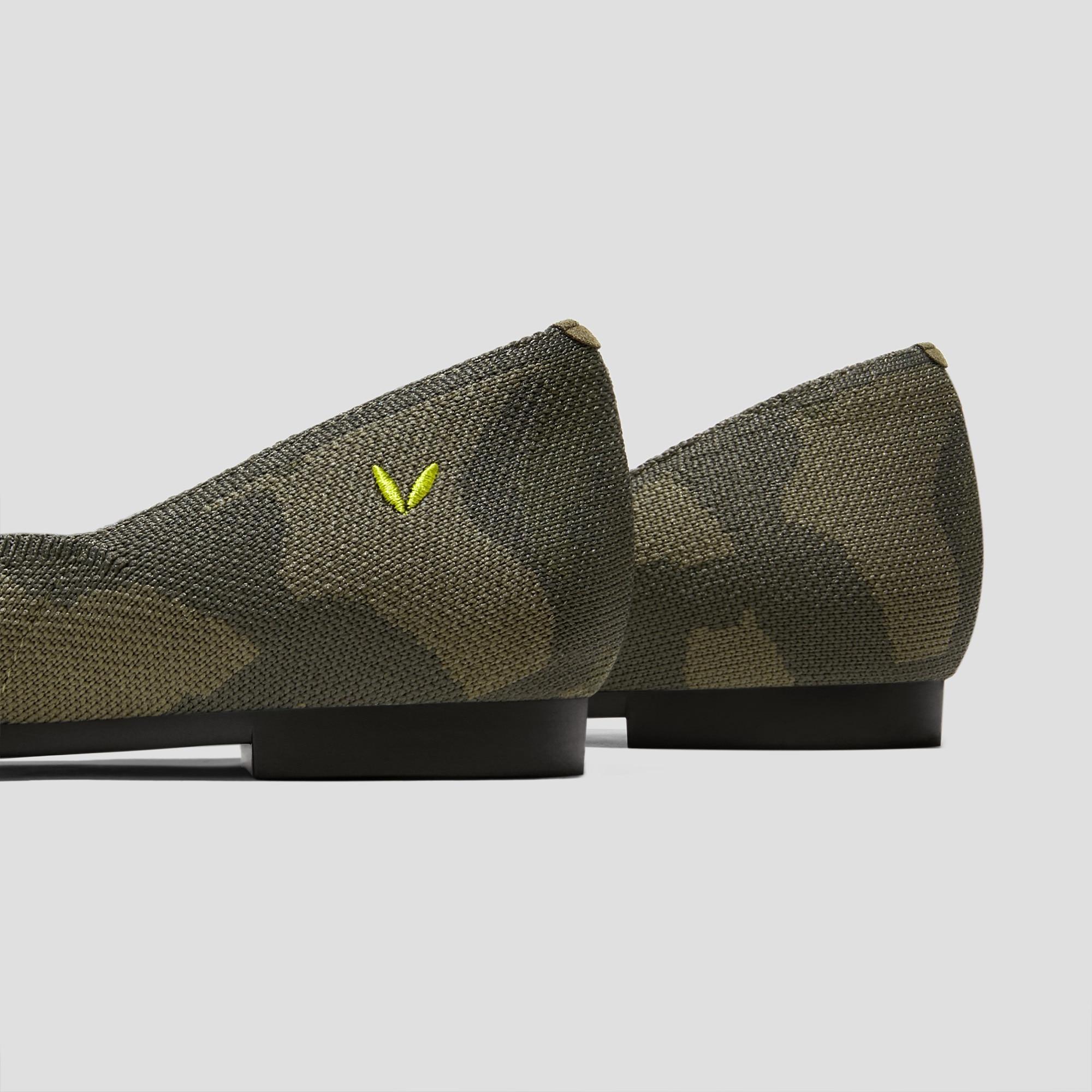 Pointed-Toe D'Orsay Flats (Melia) Product Image