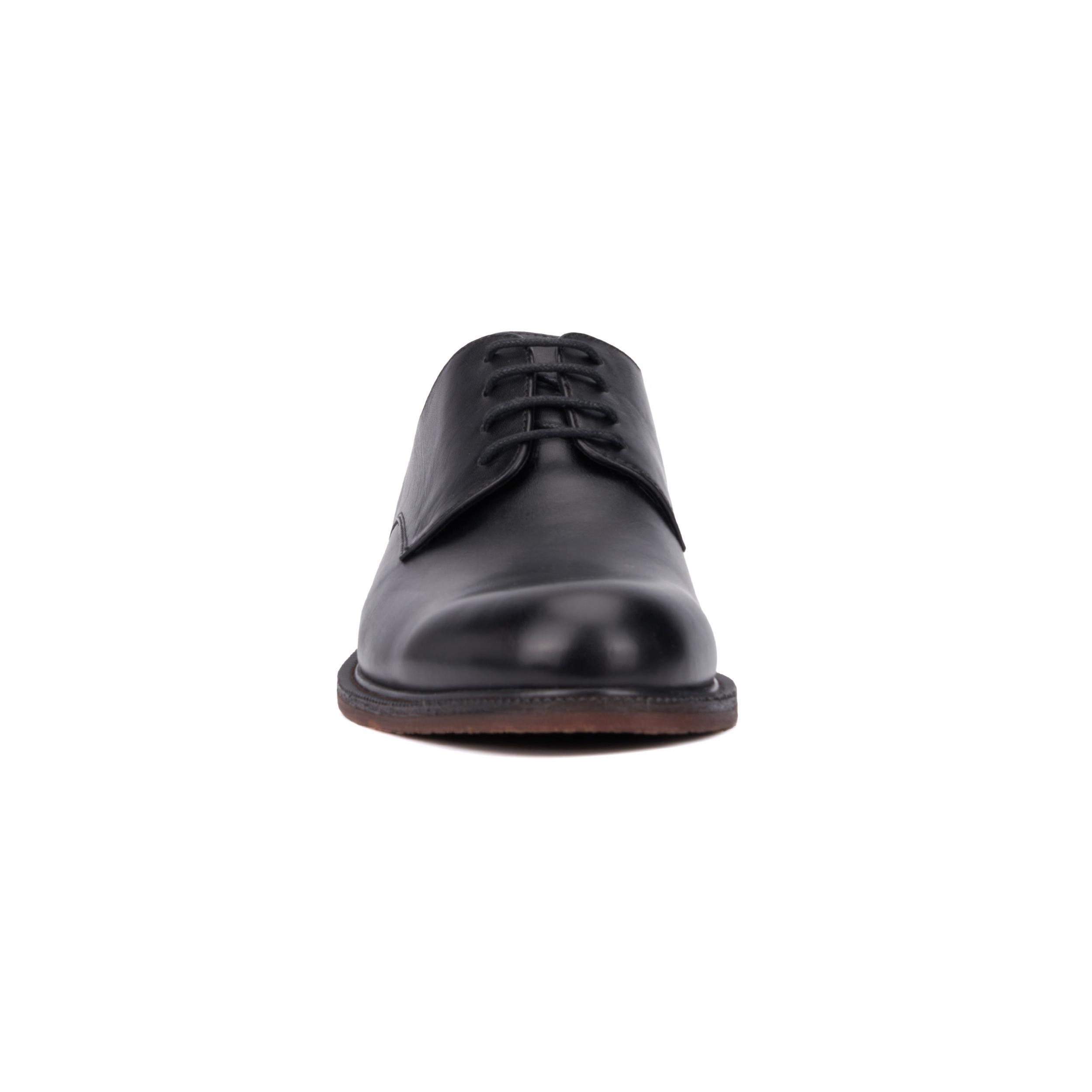Men's Richmond Oxford Dress Shoe Product Image
