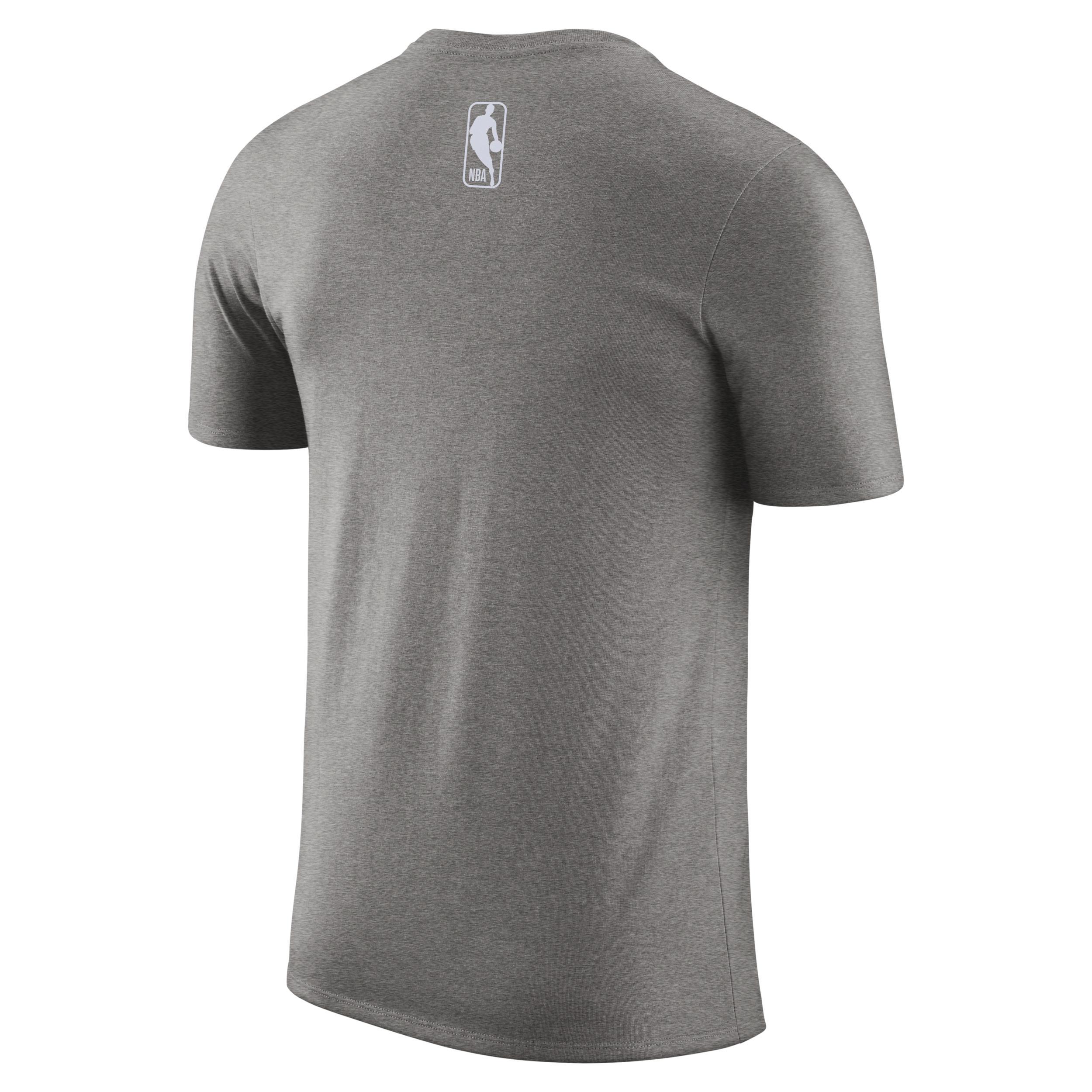 Chicago Bulls Essential City Edition Nike Men's NBA T-Shirt Product Image