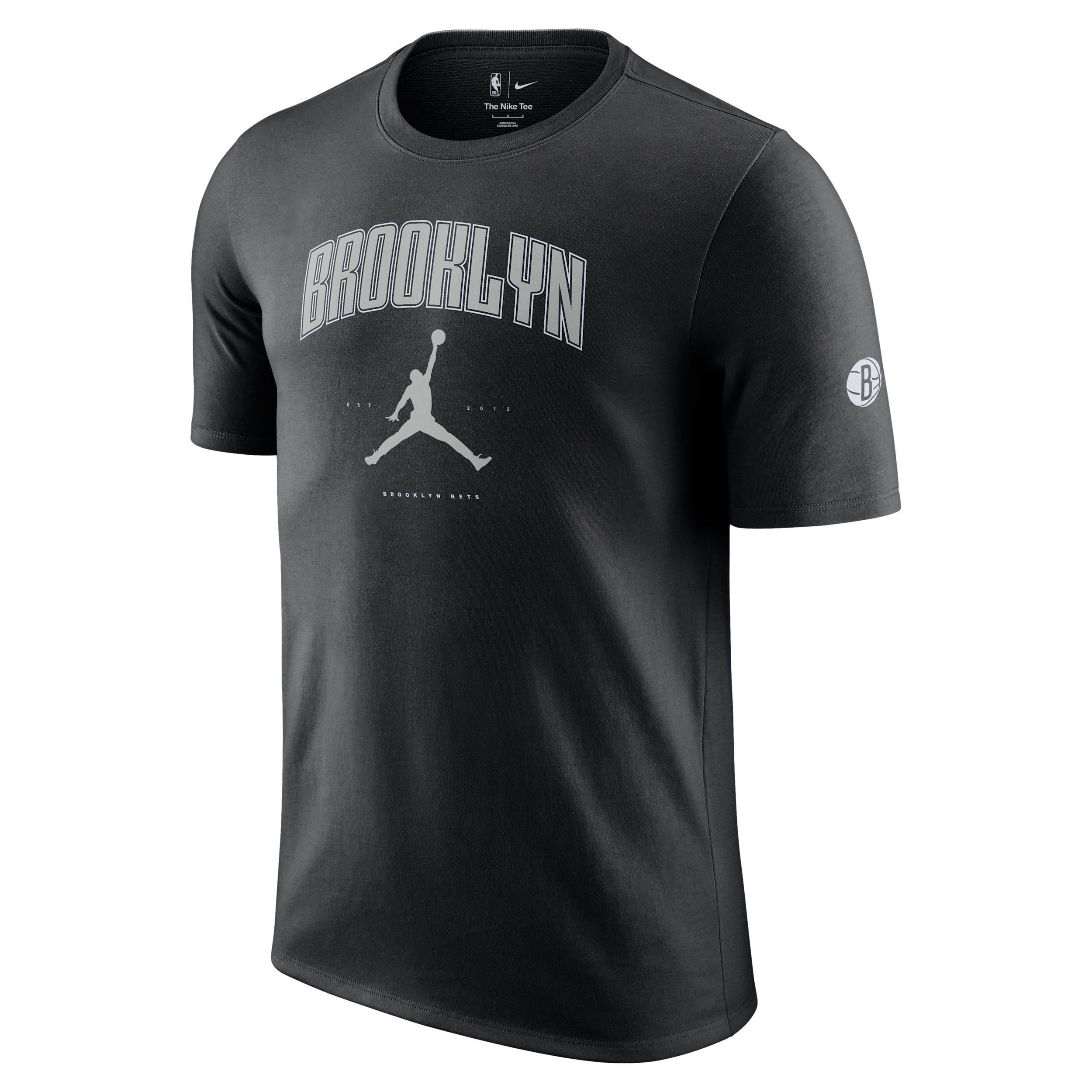 Nike Men's Chicago Bulls Essential Jordan NBA T-Shirt Product Image