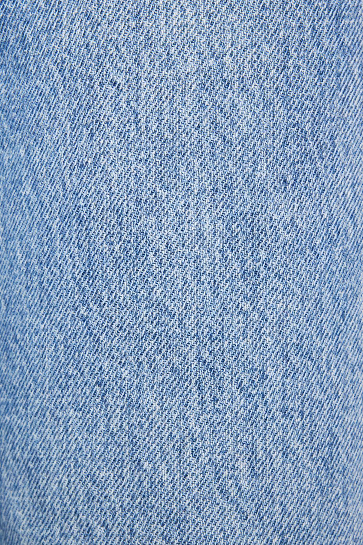 Vintage Straight Jean Product Image