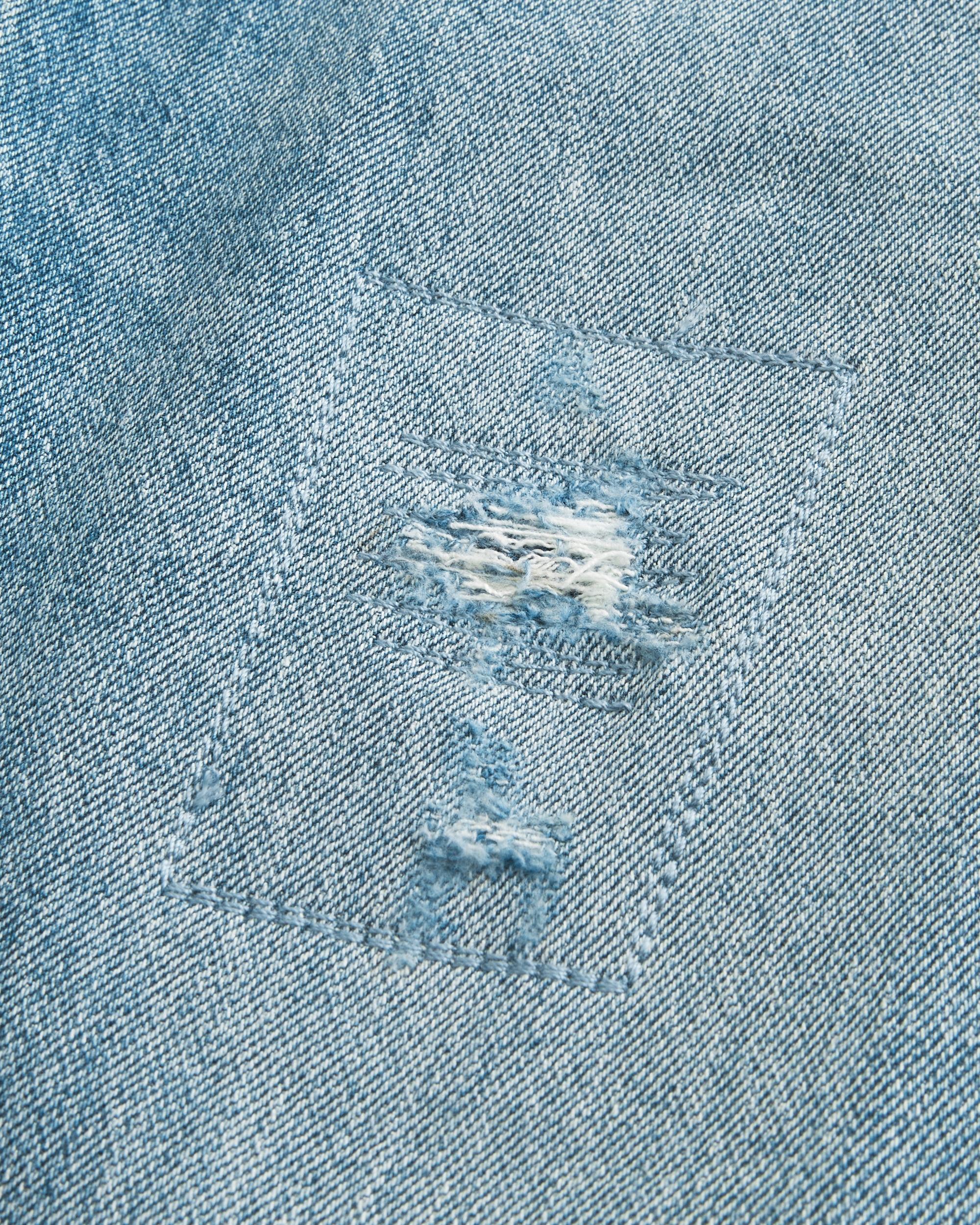 Distressed Medium Wash Straight Jeans Product Image